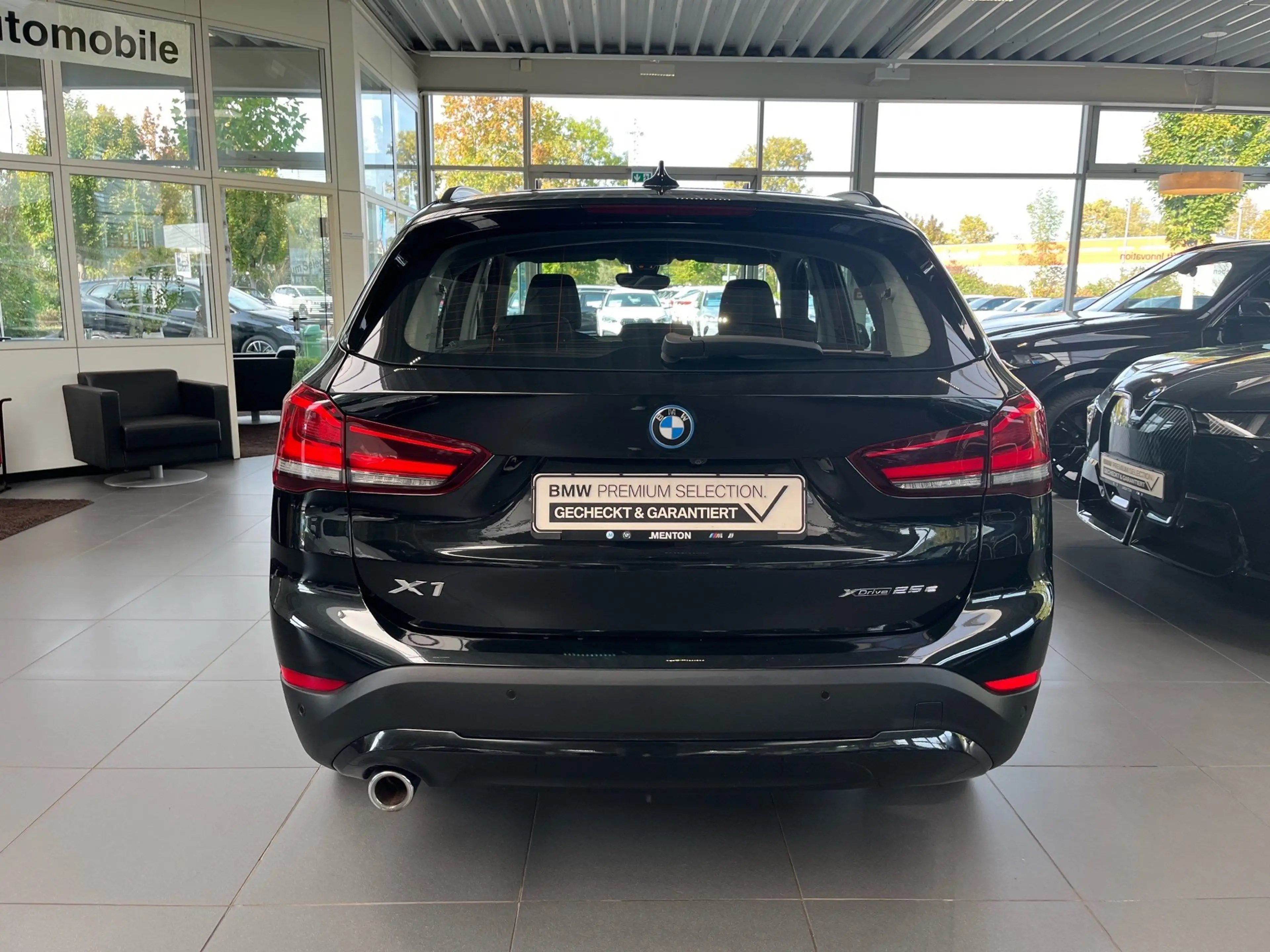 BMW X1 xDrive25e Advantage AHK/Navi/Sportsitz/RFK/Shz/LED — photo 7