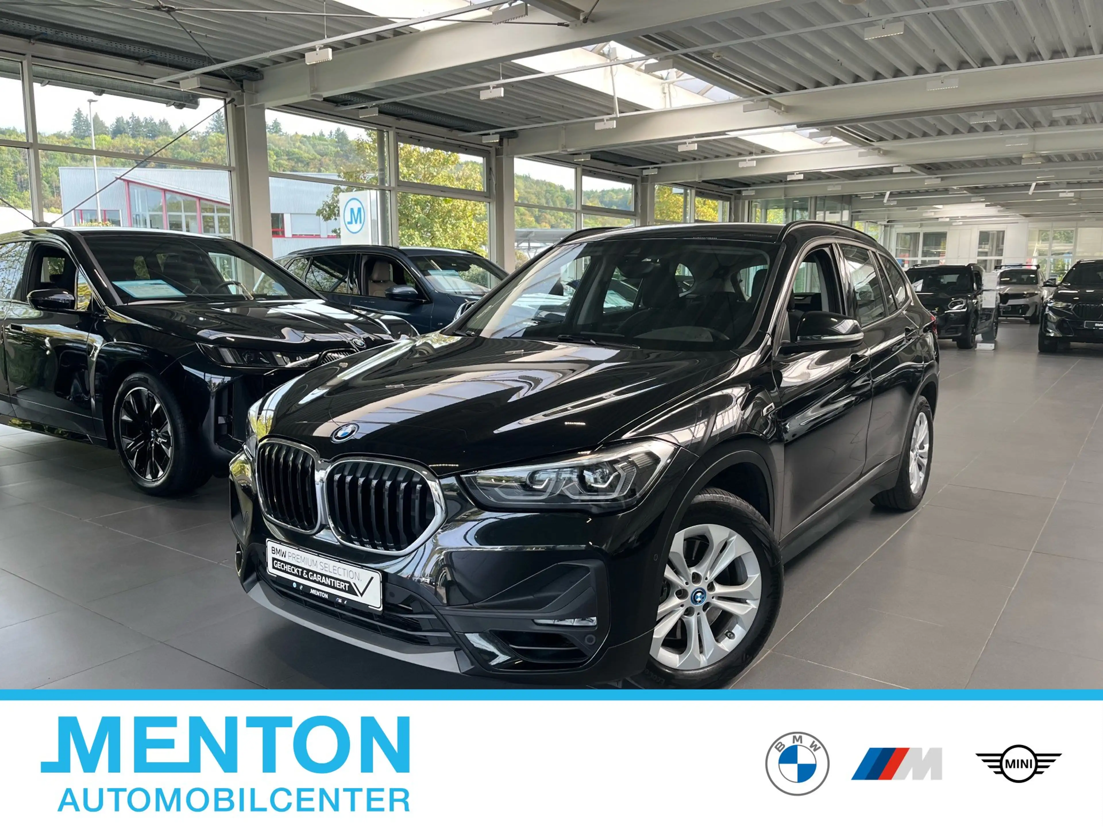 BMW X1 xDrive25e Advantage AHK/Navi/Sportsitz/RFK/Shz/LED