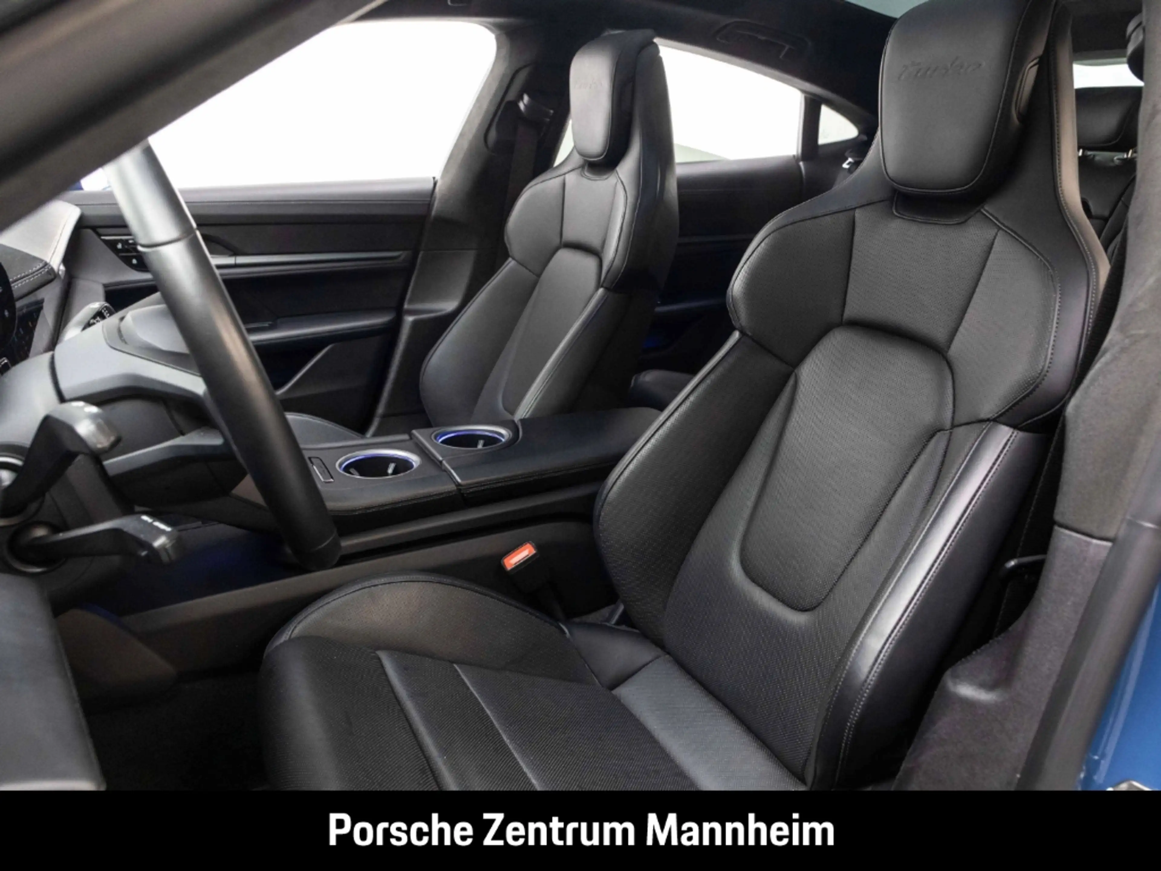 Porsche Taycan Turbo InnoDrive 18-Wege Pano SportChrono Sitzbelüf — photo 5