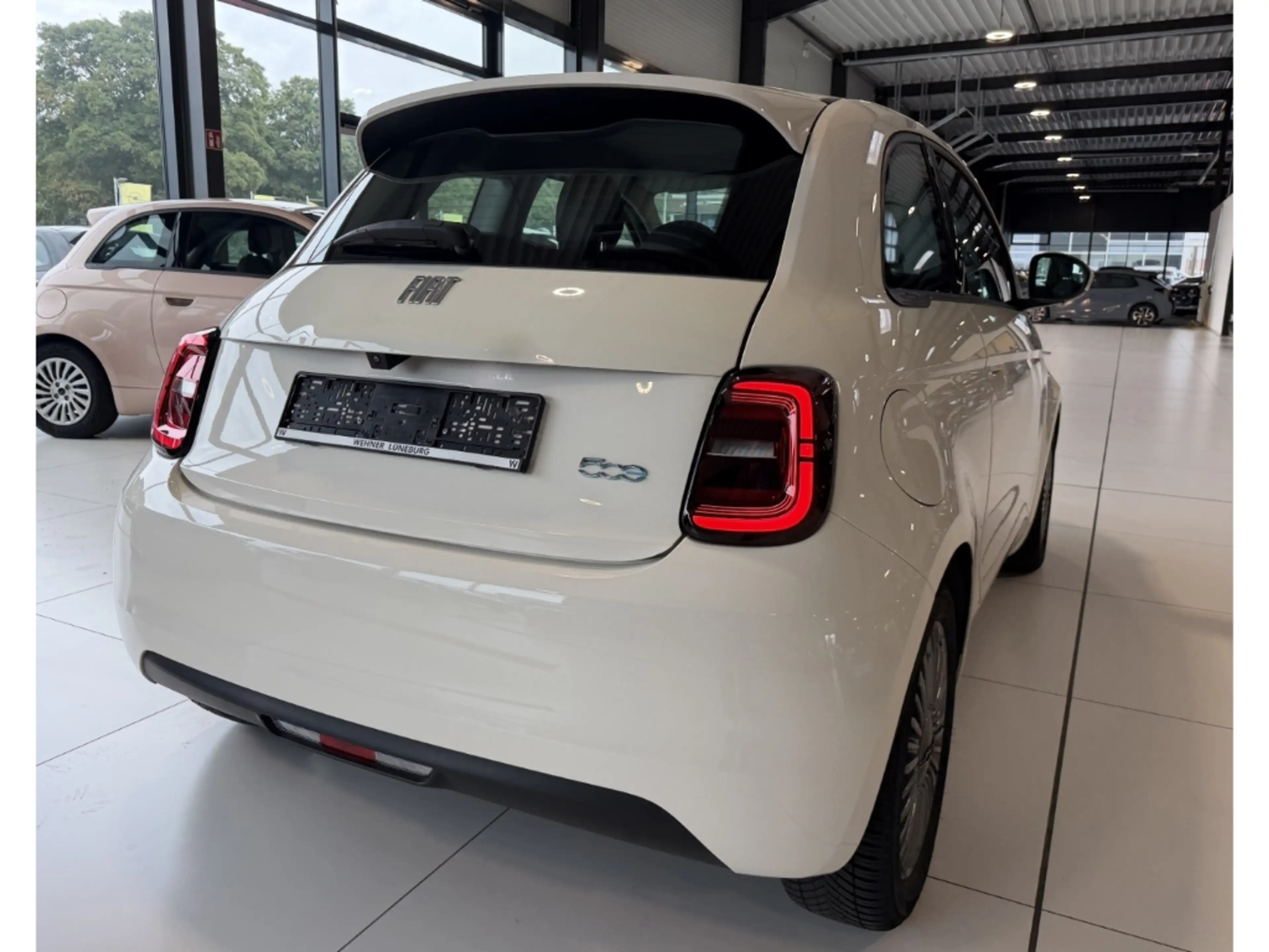Fiat 500 e Icon *Apple Car Play *Tempomat — photo 8