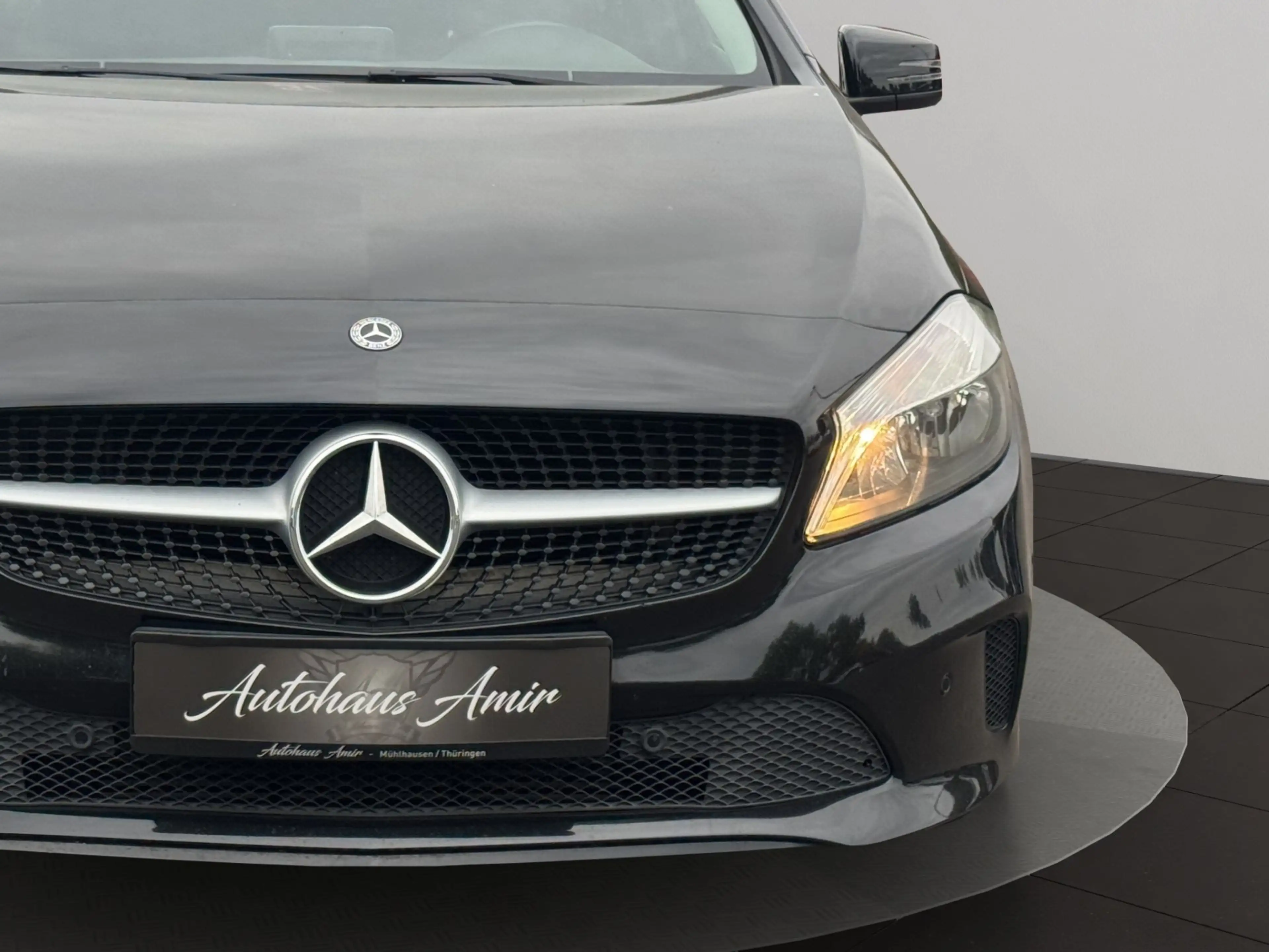 Mercedes-Benz A 200 d — photo 9