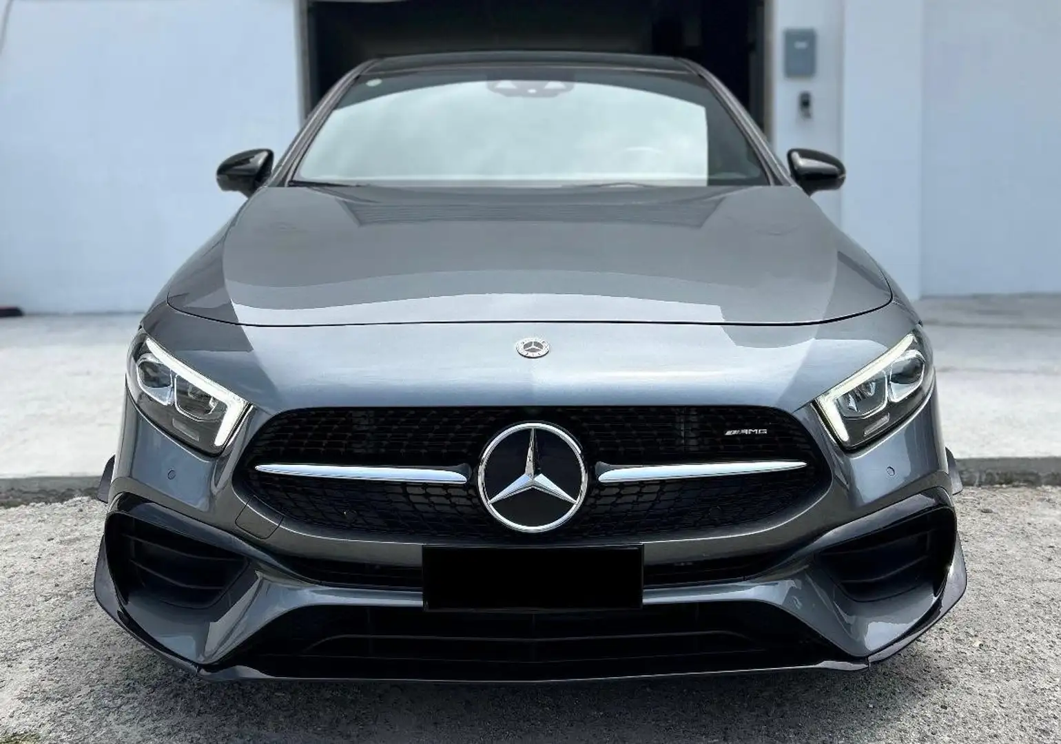 Mercedes-Benz A 180 d Premium auto Gris - 2