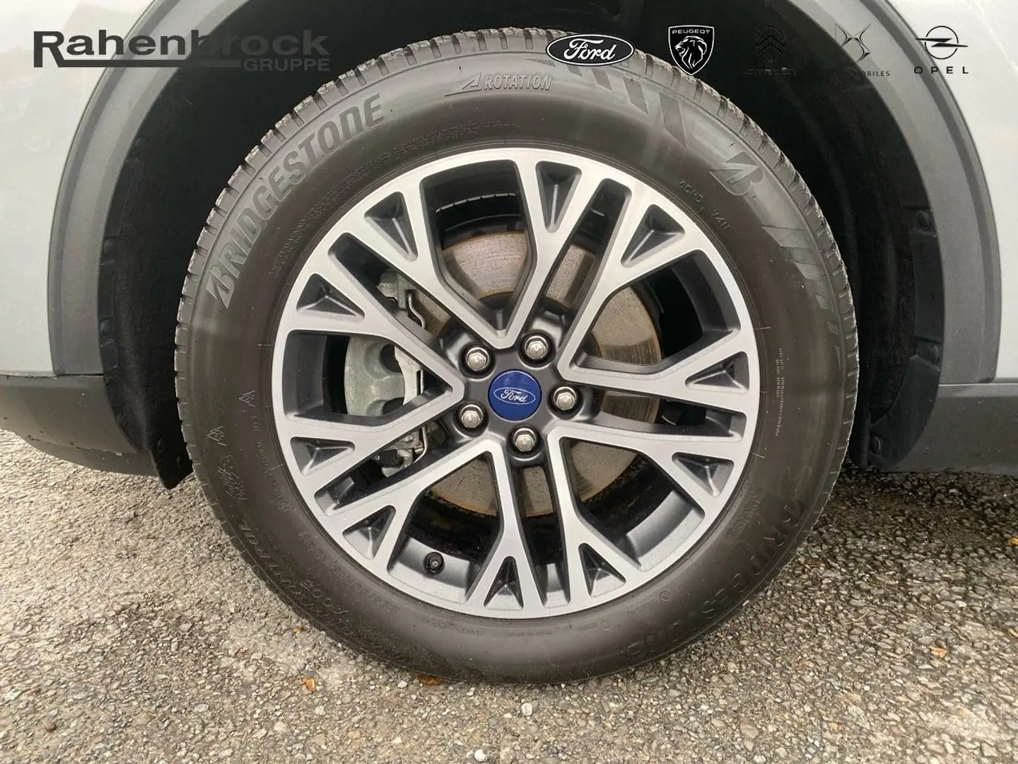 Ford Kuga Titanium Plug-In Hybrid Argent - 2