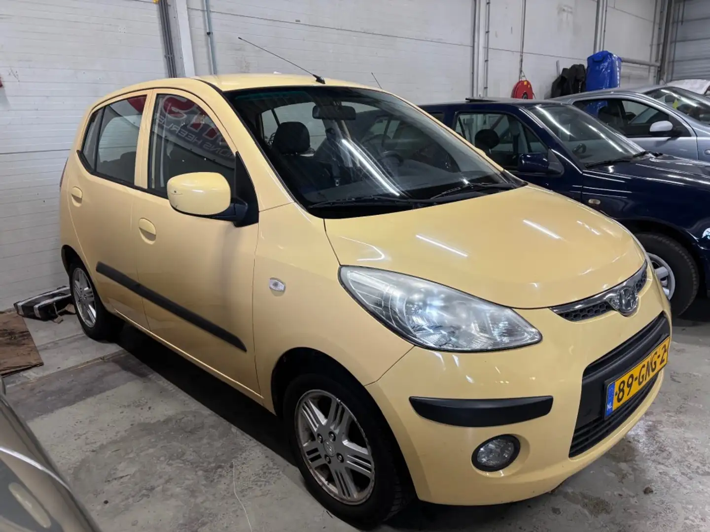 Hyundai i10 1.1 I-CATCHER AUTOMAAT Amarillo - 2