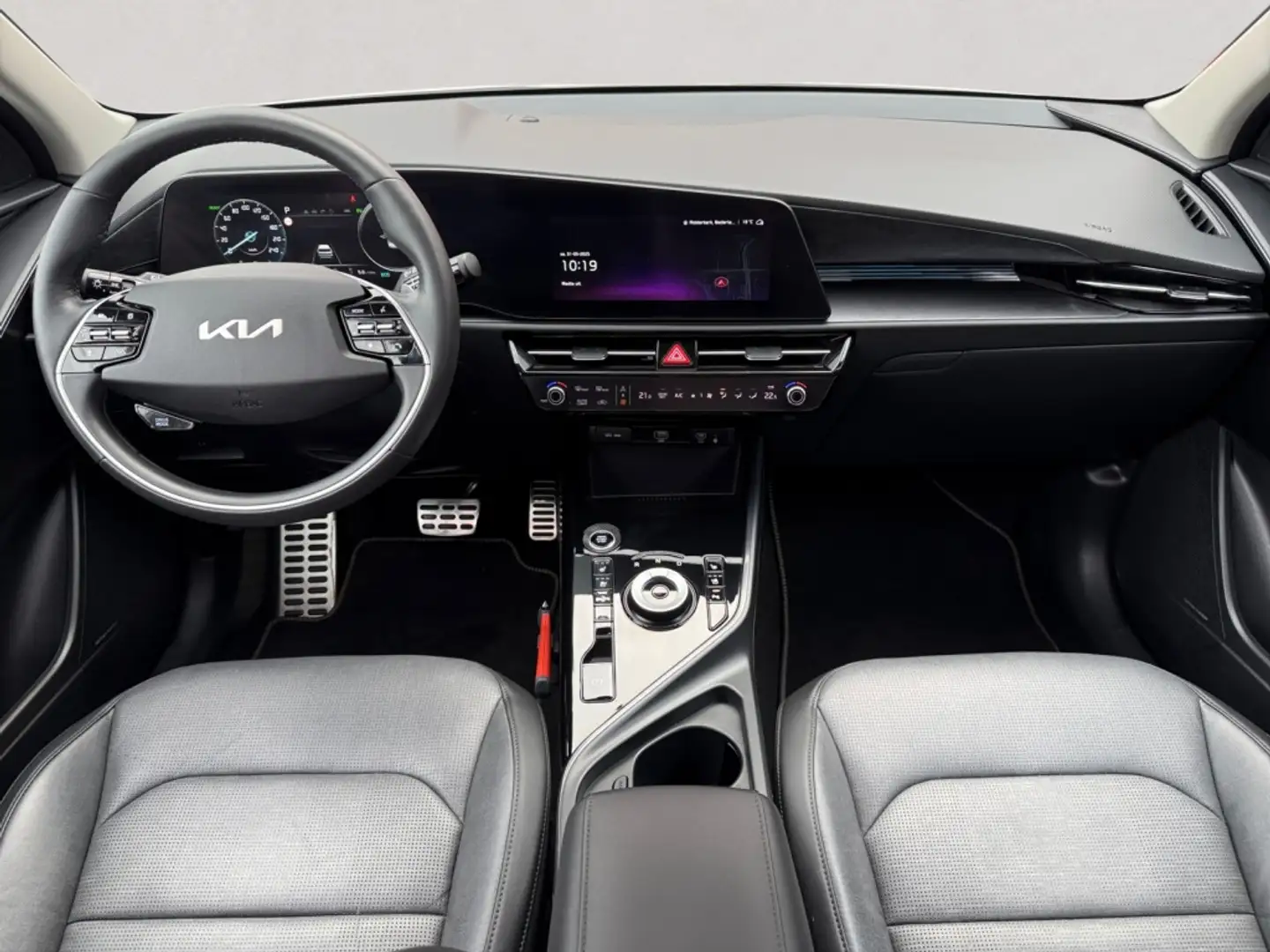 Kia Niro 1.6 GDi Hybrid ExecutiveLine Wit - 2