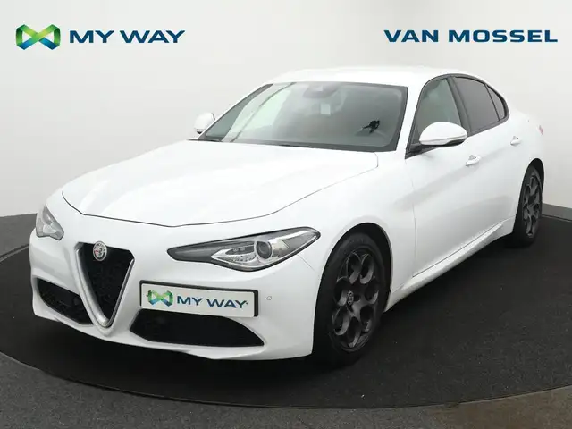 Alfa Romeo Giulia Giulia 2.2 JTDm Super