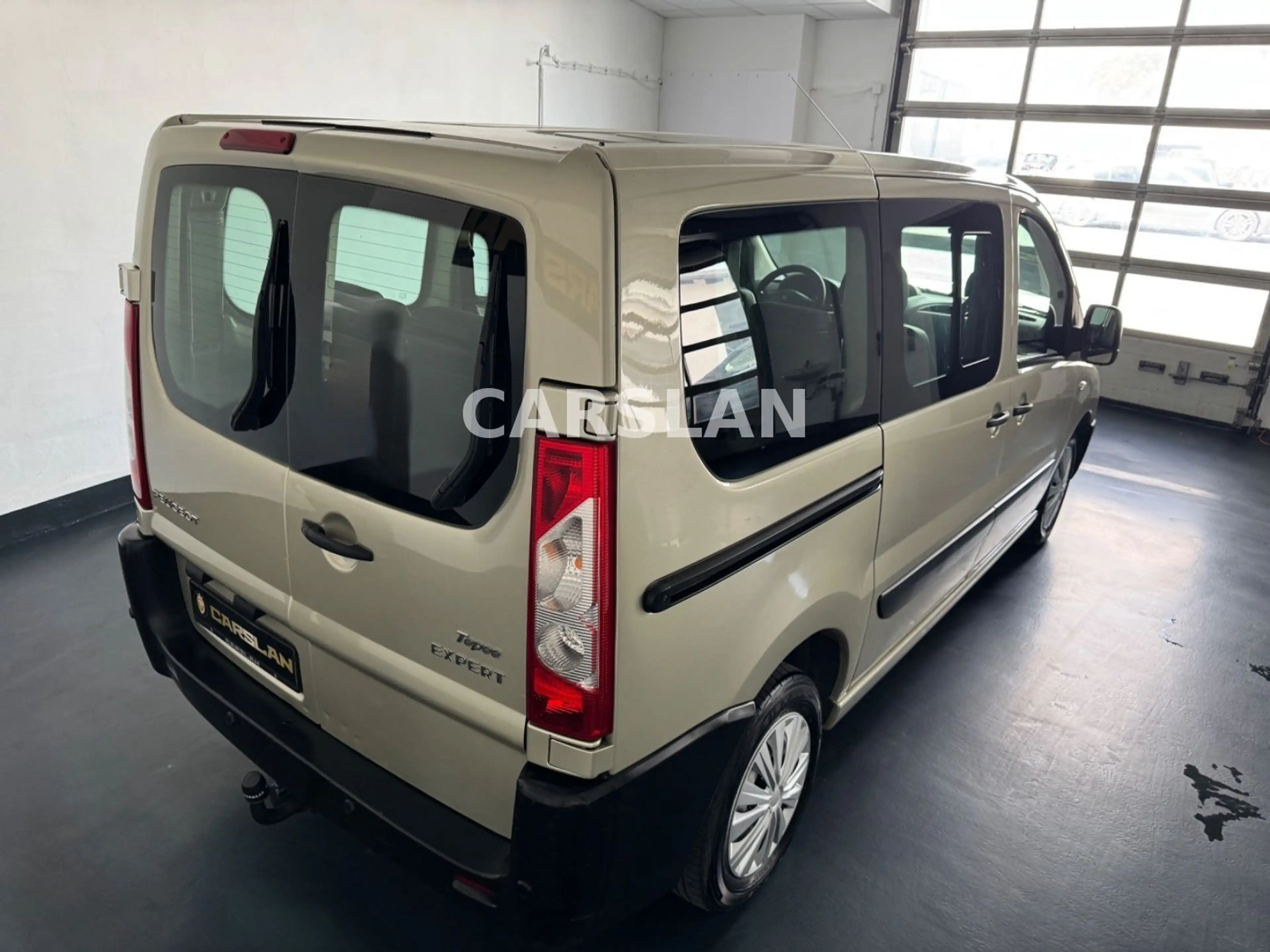 Peugeot Expert 2.0 "2.HAND+8-SITZER+KLIMA+AHK+PDC" — photo 15