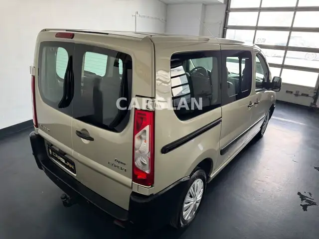 Peugeot Expert view 15