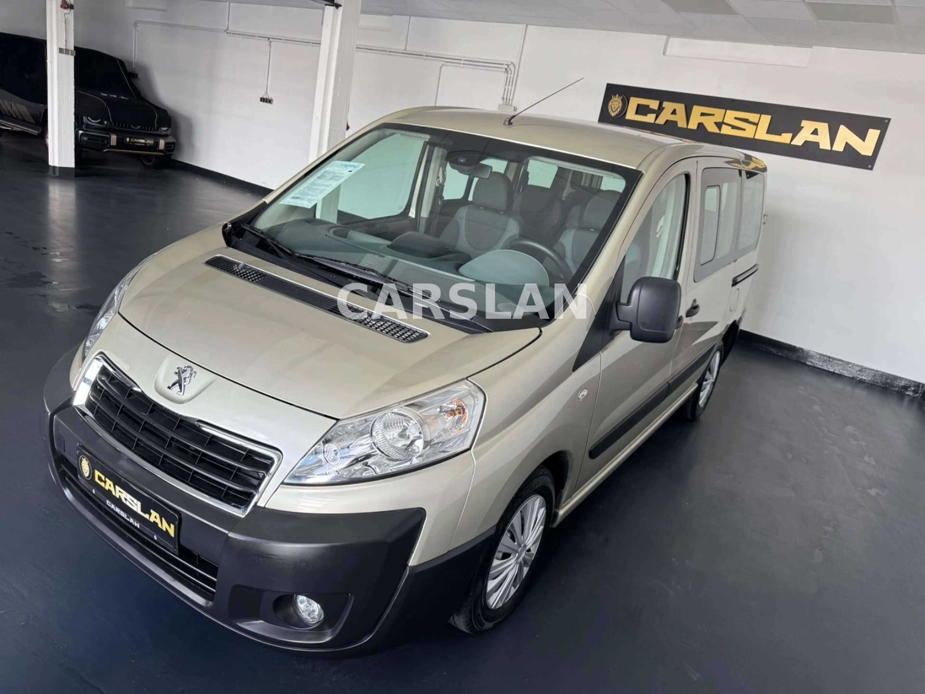 Peugeot Expert 2.0 "2.HAND+8-SITZER+KLIMA+AHK+PDC" — photo 4