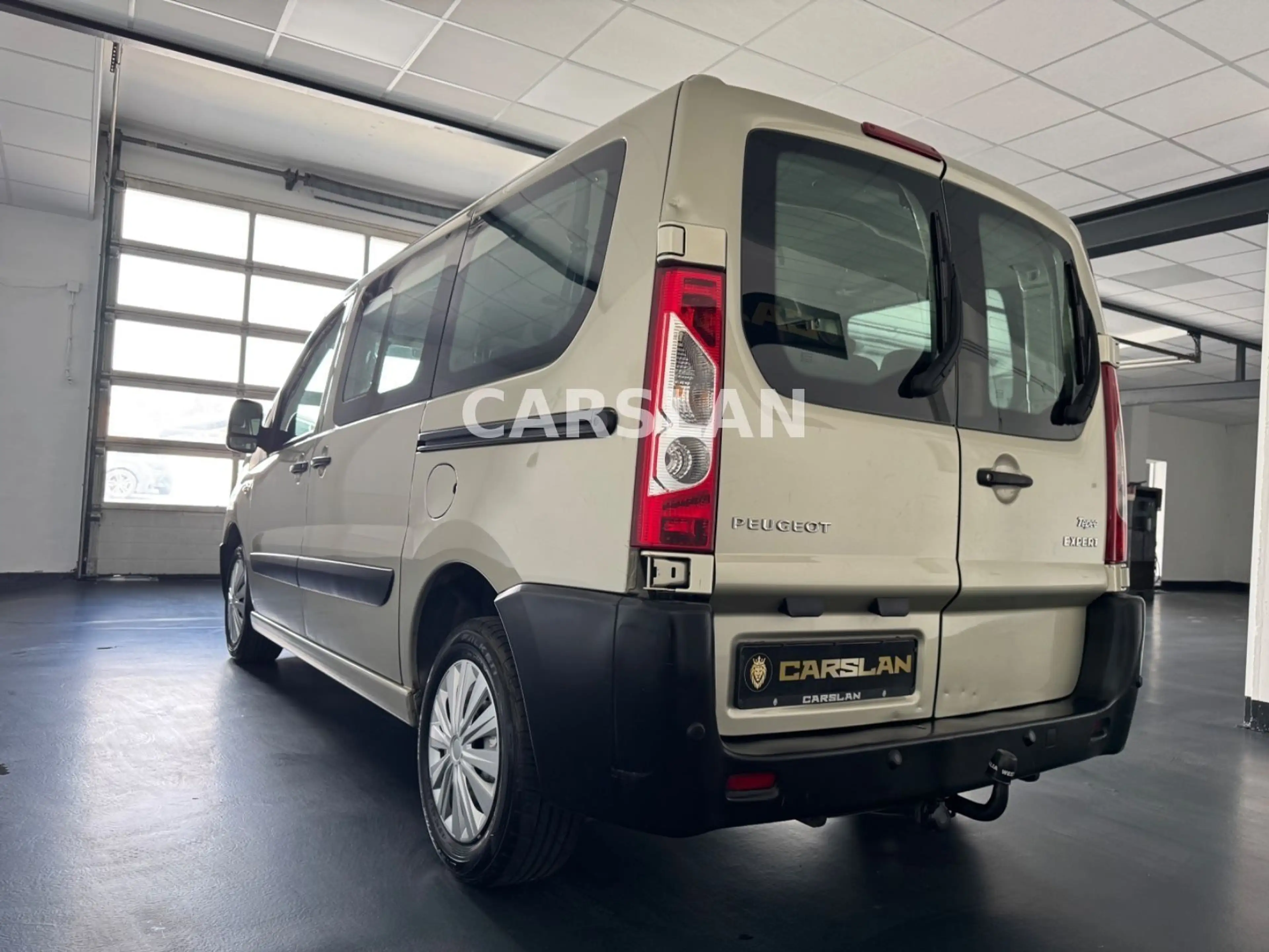 Peugeot Expert 2.0 "2.HAND+8-SITZER+KLIMA+AHK+PDC" — photo 13