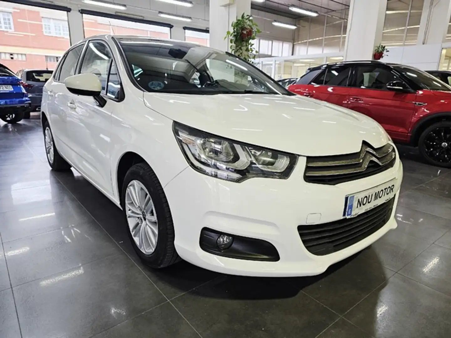Citroen C4 1.2 PureTech Live Edition 110 Blanco - 2