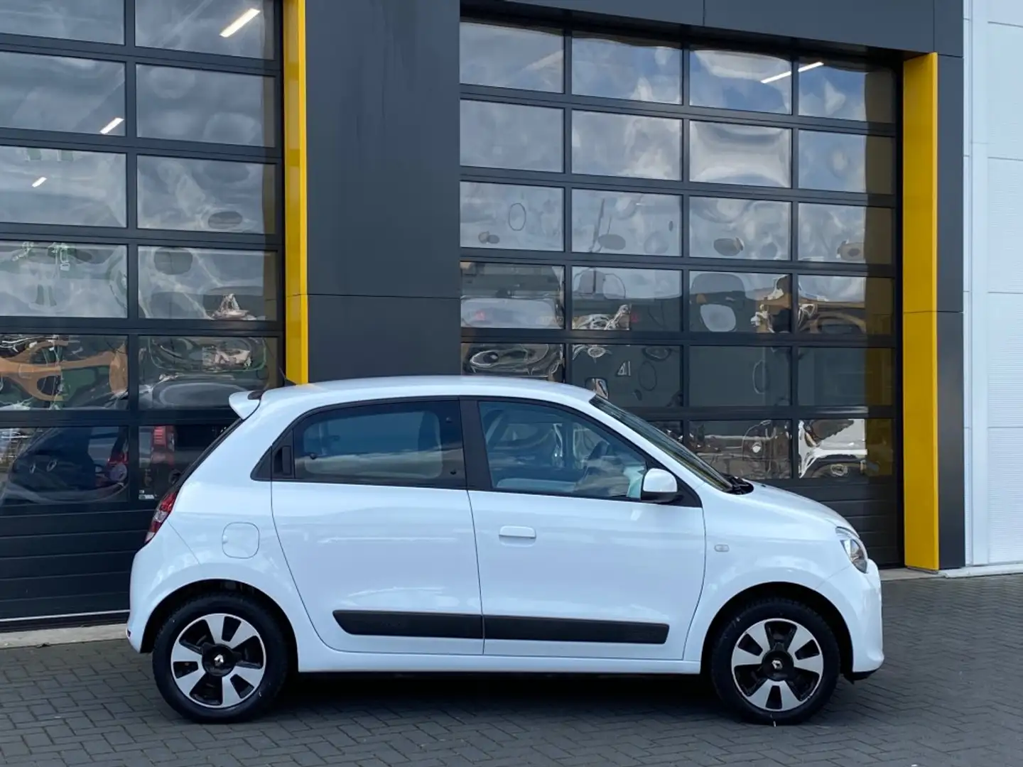 Renault Twingo 1.0 SCe 70 Collection Bluetooth. 44.000KM White - 2