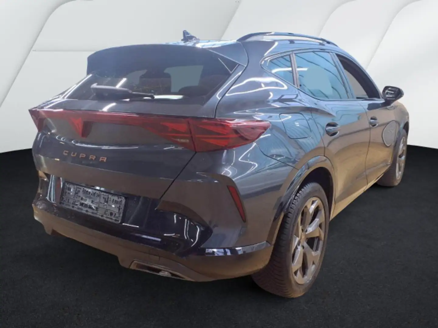 CUPRA Formentor 1.5 eTSI DSG Sennheiser 5J-Garantie Ed Grau - 2
