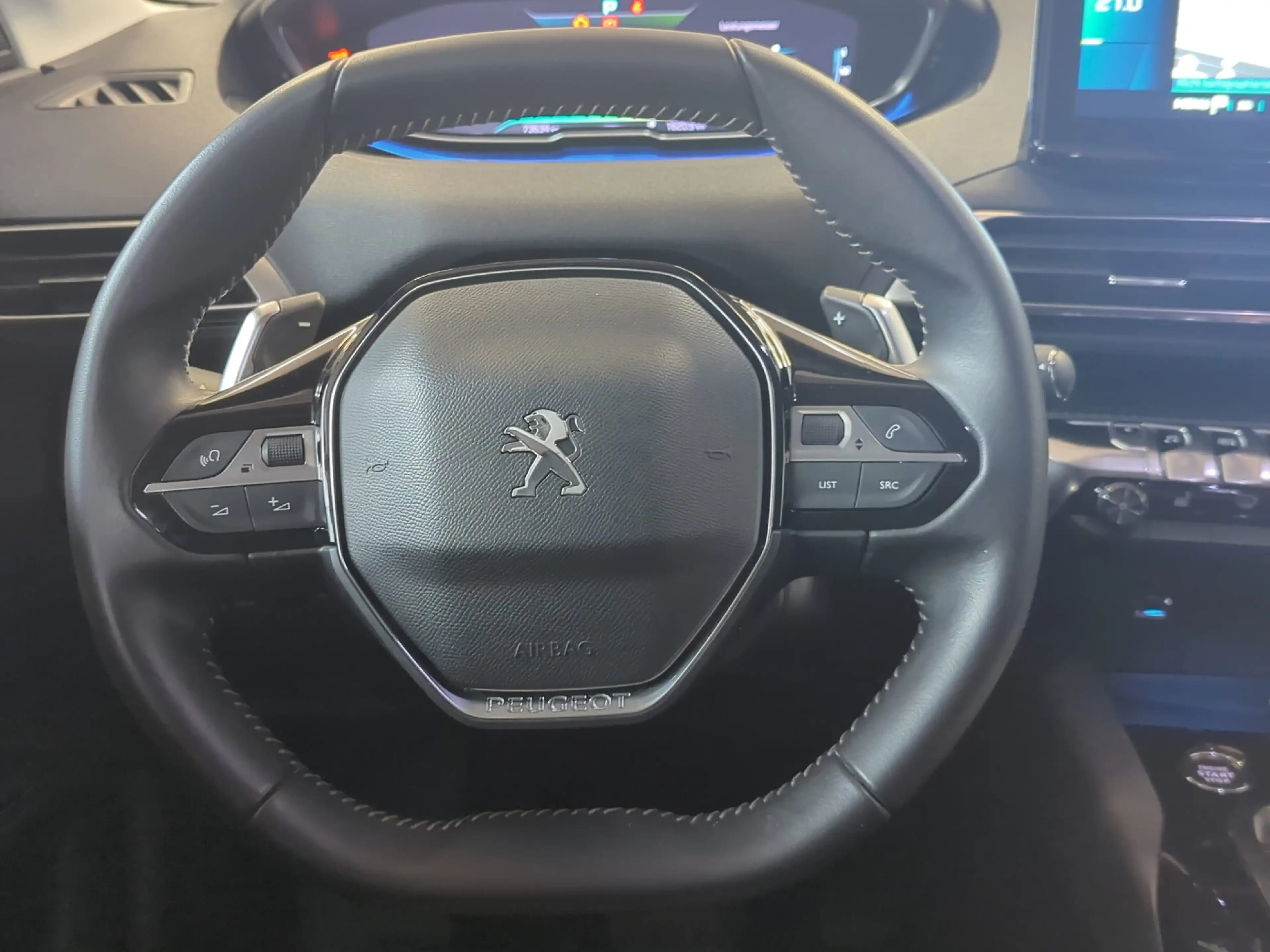 Peugeot 3008 PHEV 225 Allure LED+Navi+SHZ+2xKlima+Kam — photo 9