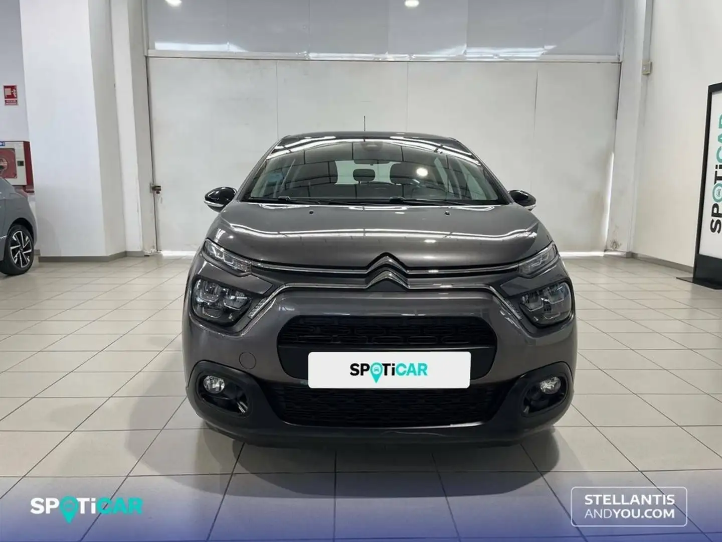 Citroen C3 PureTech 60KW (83CV) Plus Gris - 2
