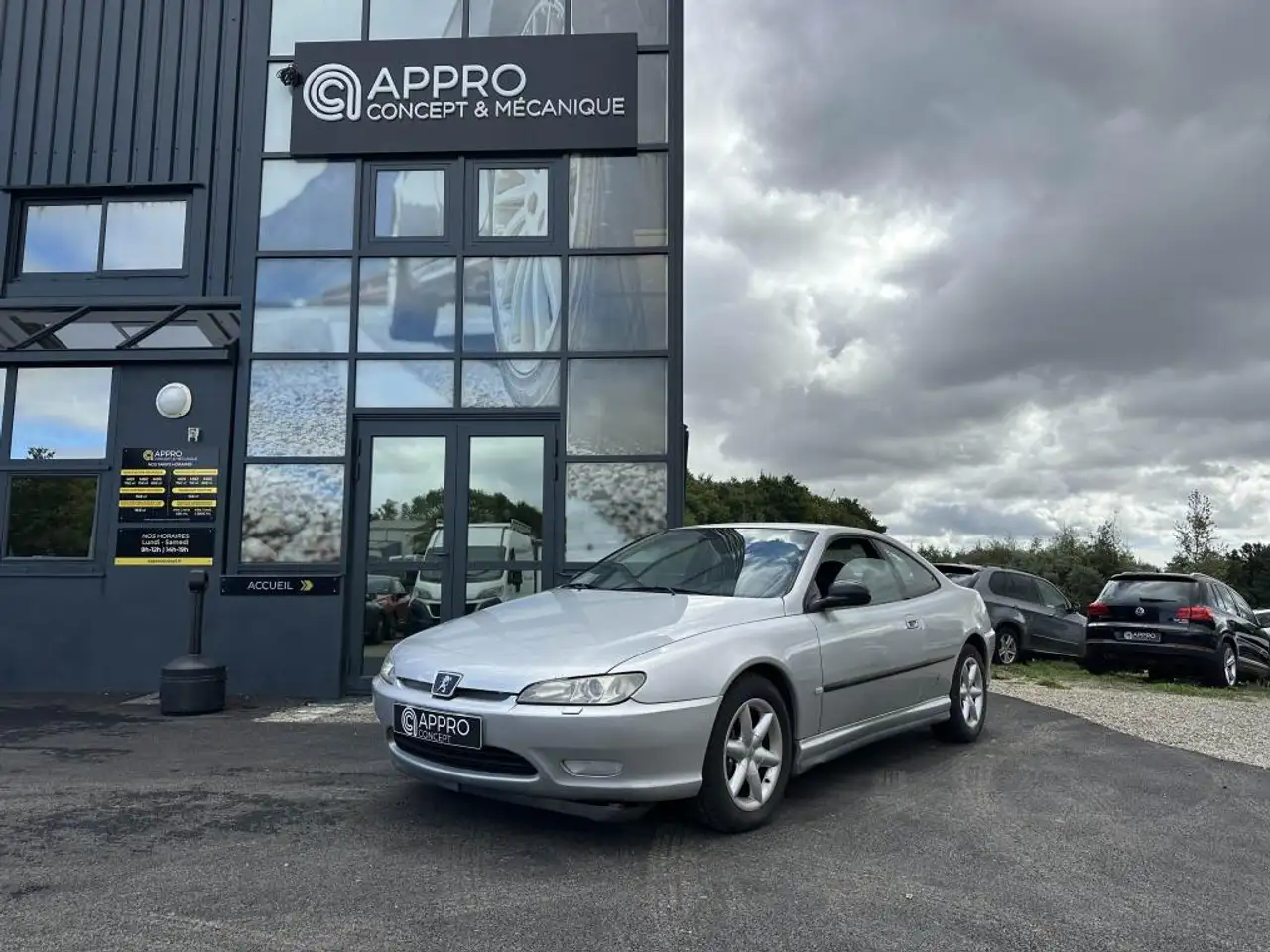 Peugeot 406 Coupé 3.0i V6 - 194 COUPE Pack PHASE 1, foto 1