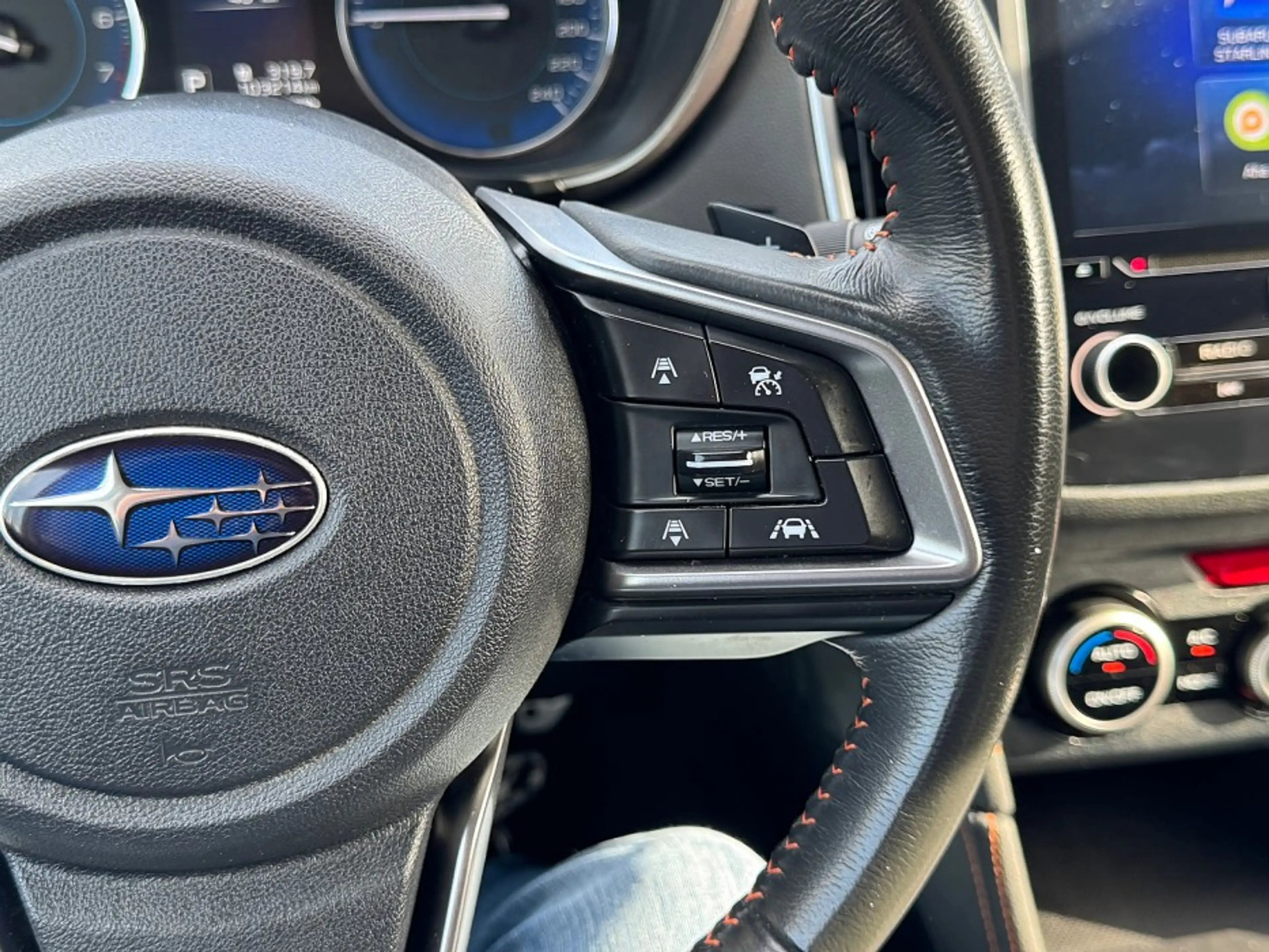 Subaru XV 2.0i autom AWD e-BOXER Luxury ecc,led,navi,lmv,car — photo 14