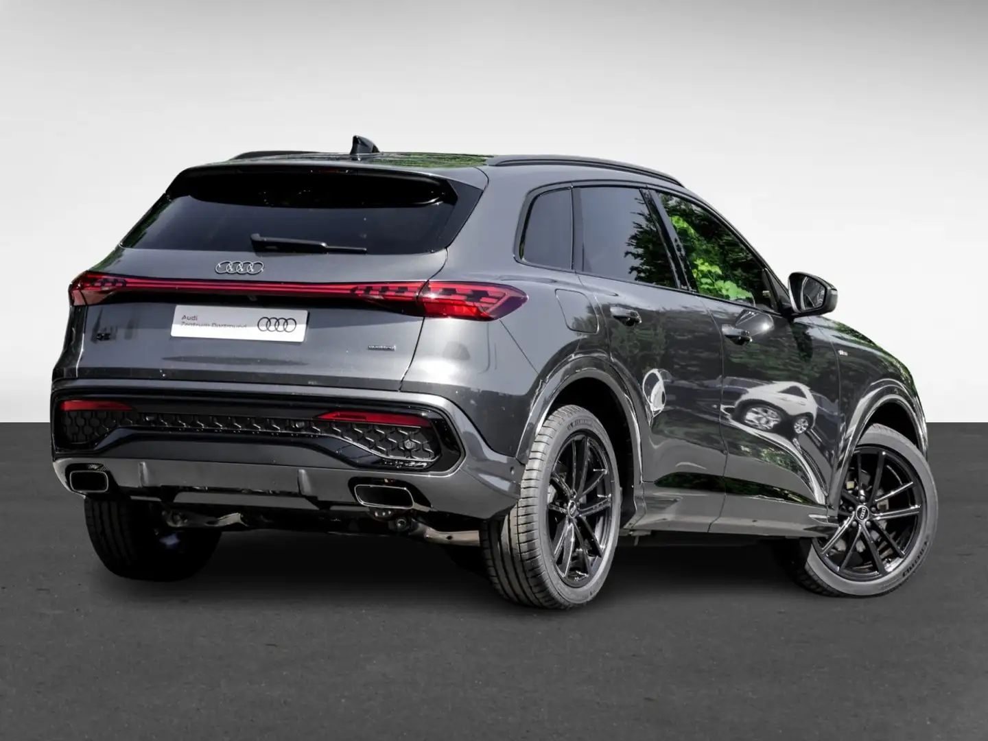 Audi Q5 TFSI quattro S tronic S Line TechPlus+SLine+Pan... Grey - 2