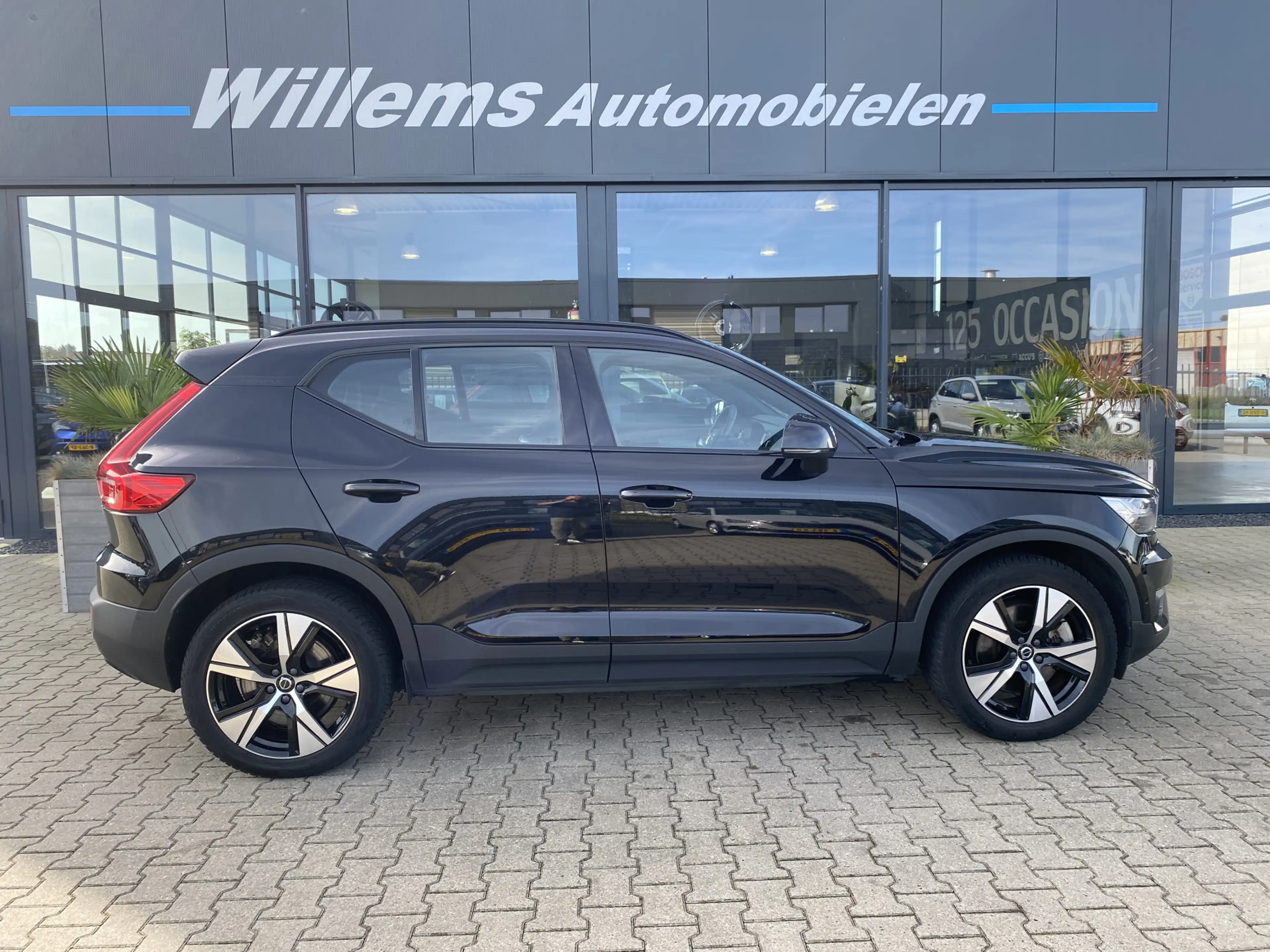 Volvo XC40 Recharge Twin Pro SOH 91.70 % Panorama Dak, 360' C — photo 8