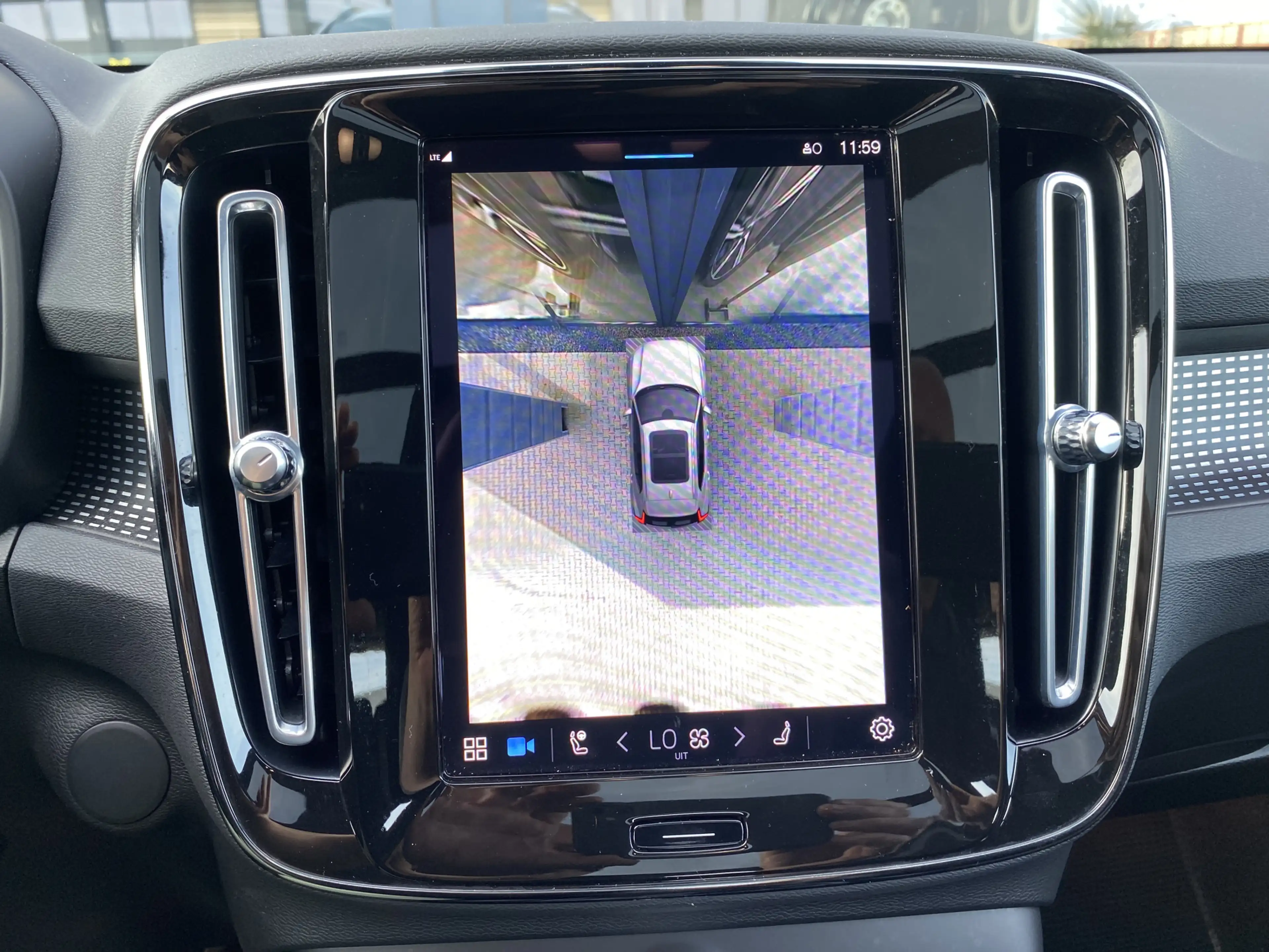 Volvo XC40 Recharge Twin Pro SOH 91.70 % Panorama Dak, 360' C — photo 12