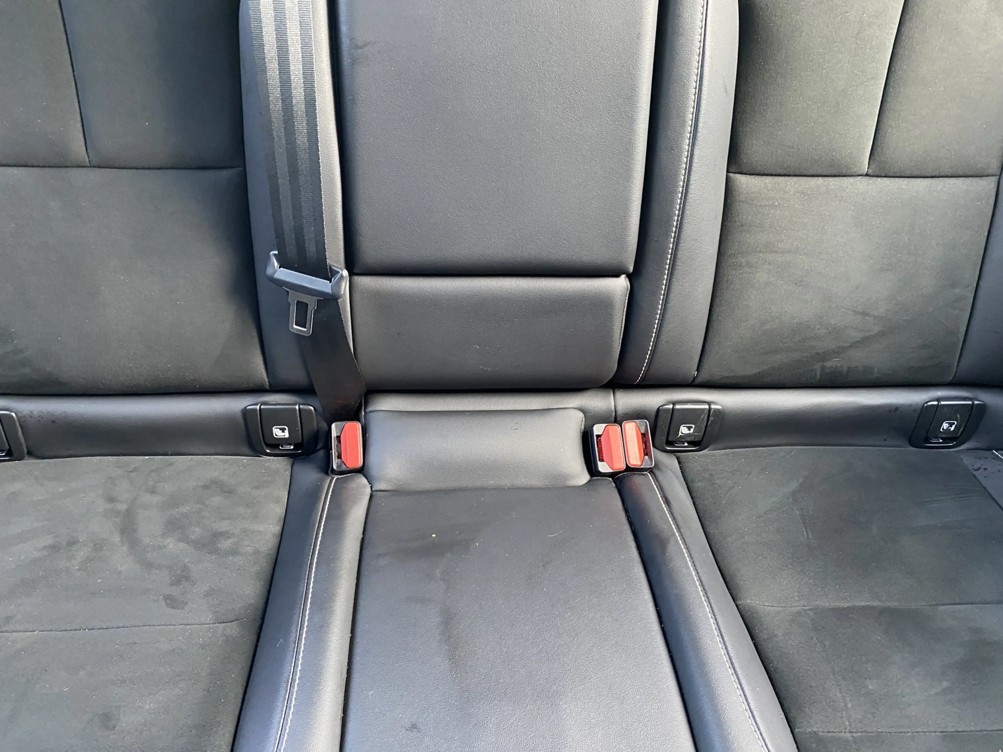 Volvo XC40 Recharge Twin Pro SOH 91.70 % Panorama Dak, 360' C — photo 30