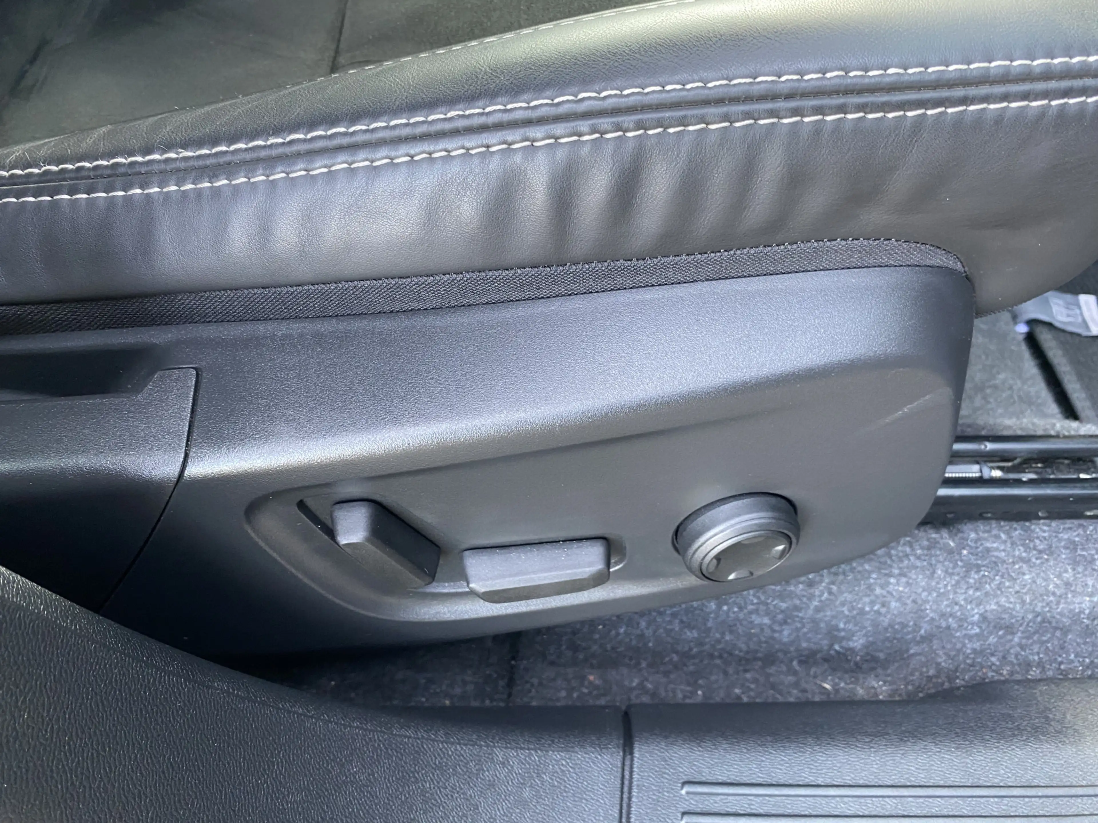 Volvo XC40 Recharge Twin Pro SOH 91.70 % Panorama Dak, 360' C — photo 28