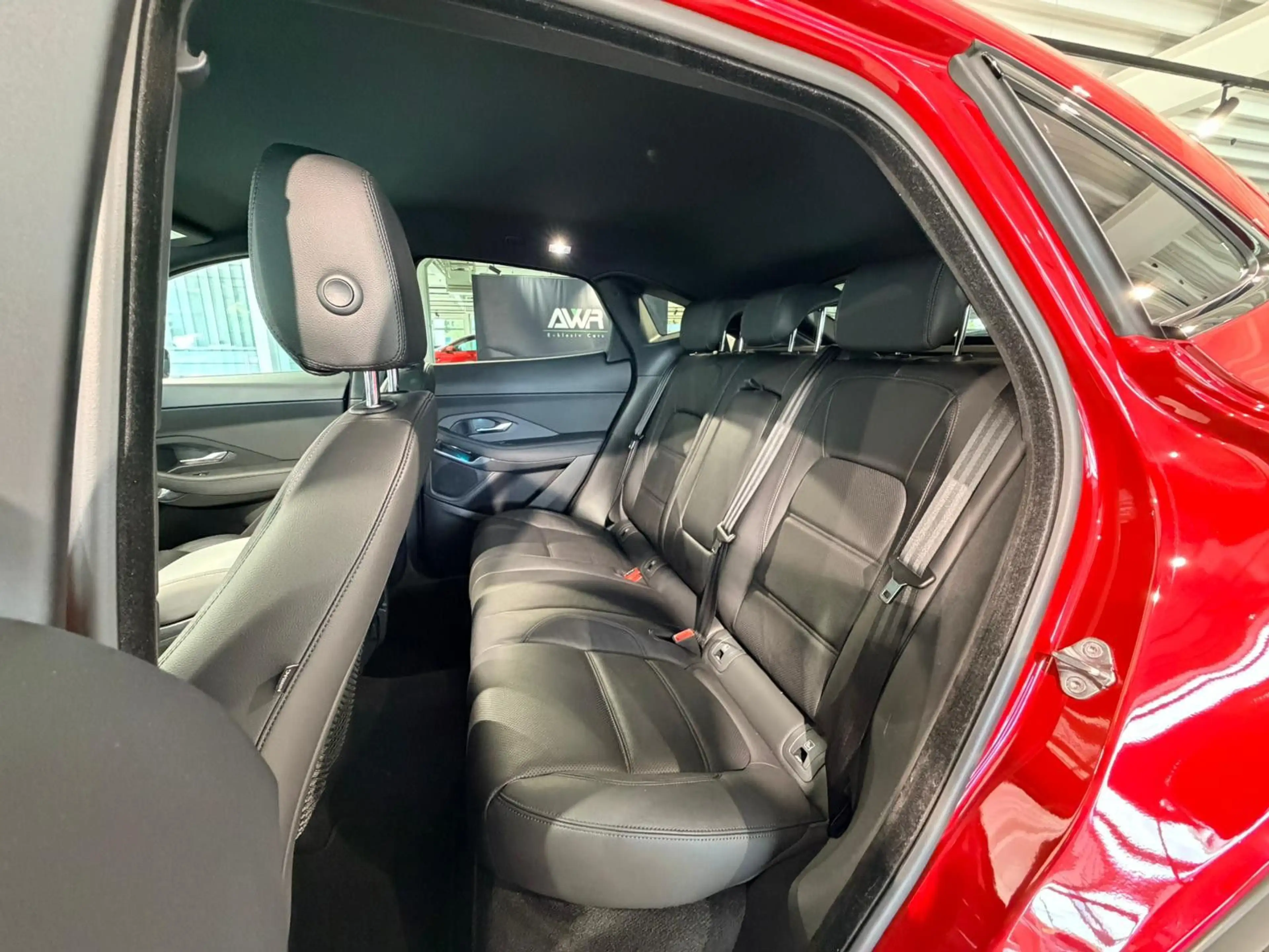 Jaguar E-Pace E-PACE S AWD*AHK*R.KAMERA*VIRTUAL*20"*STANDHZG. — photo 14