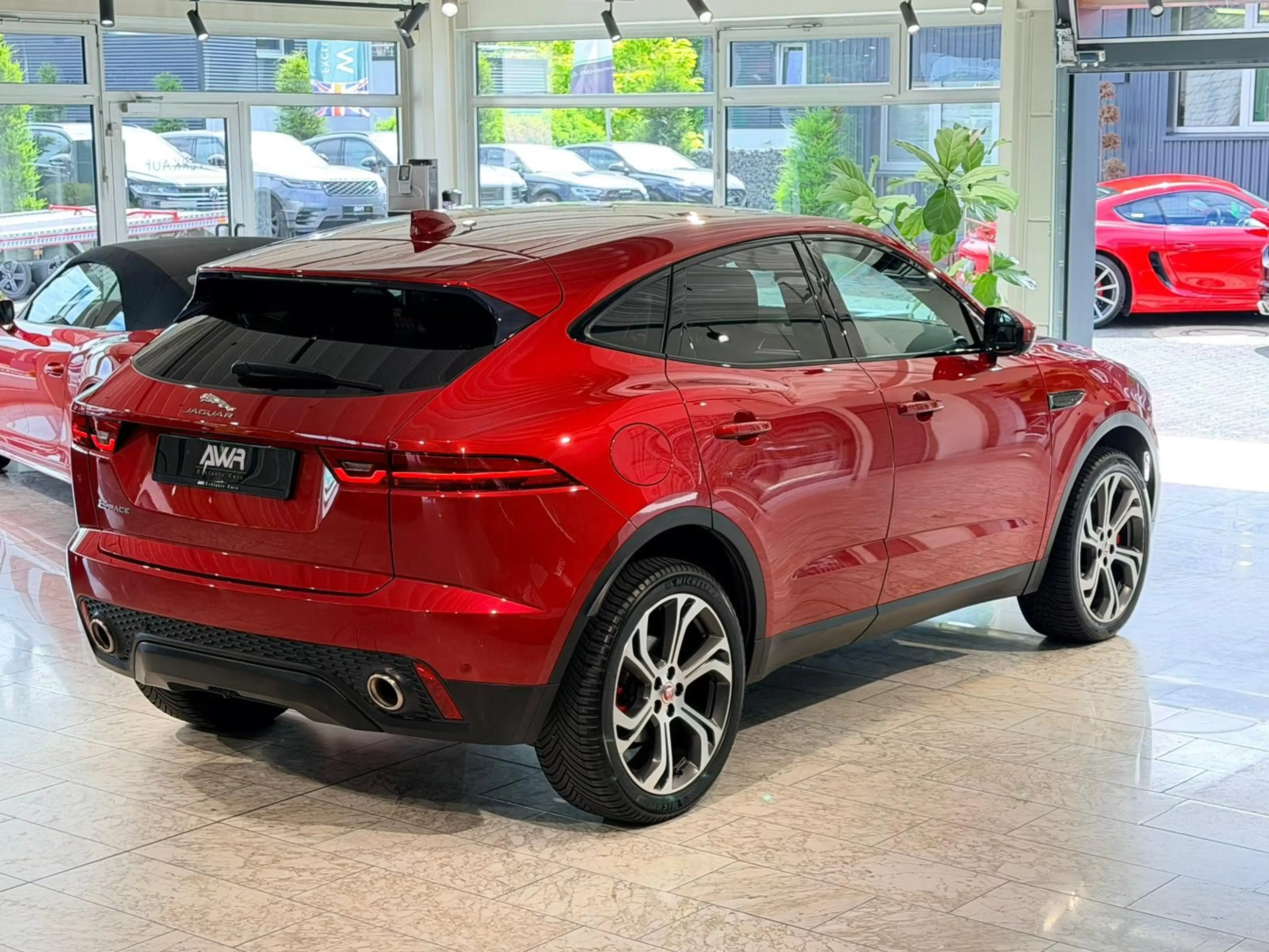 Jaguar E-Pace E-PACE S AWD*AHK*R.KAMERA*VIRTUAL*20"*STANDHZG. — photo 5