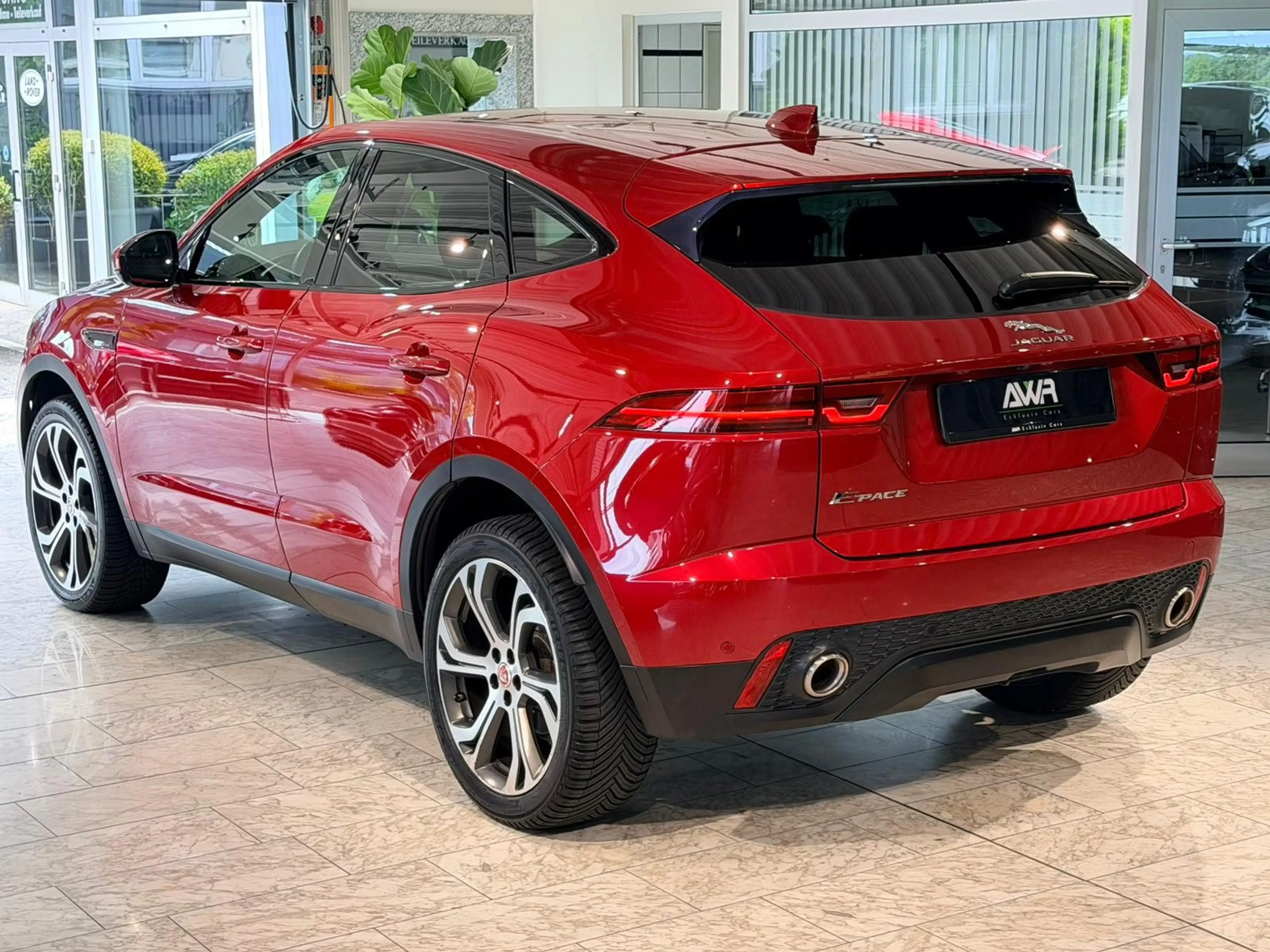 Jaguar E-Pace E-PACE S AWD*AHK*R.KAMERA*VIRTUAL*20"*STANDHZG. — photo 7