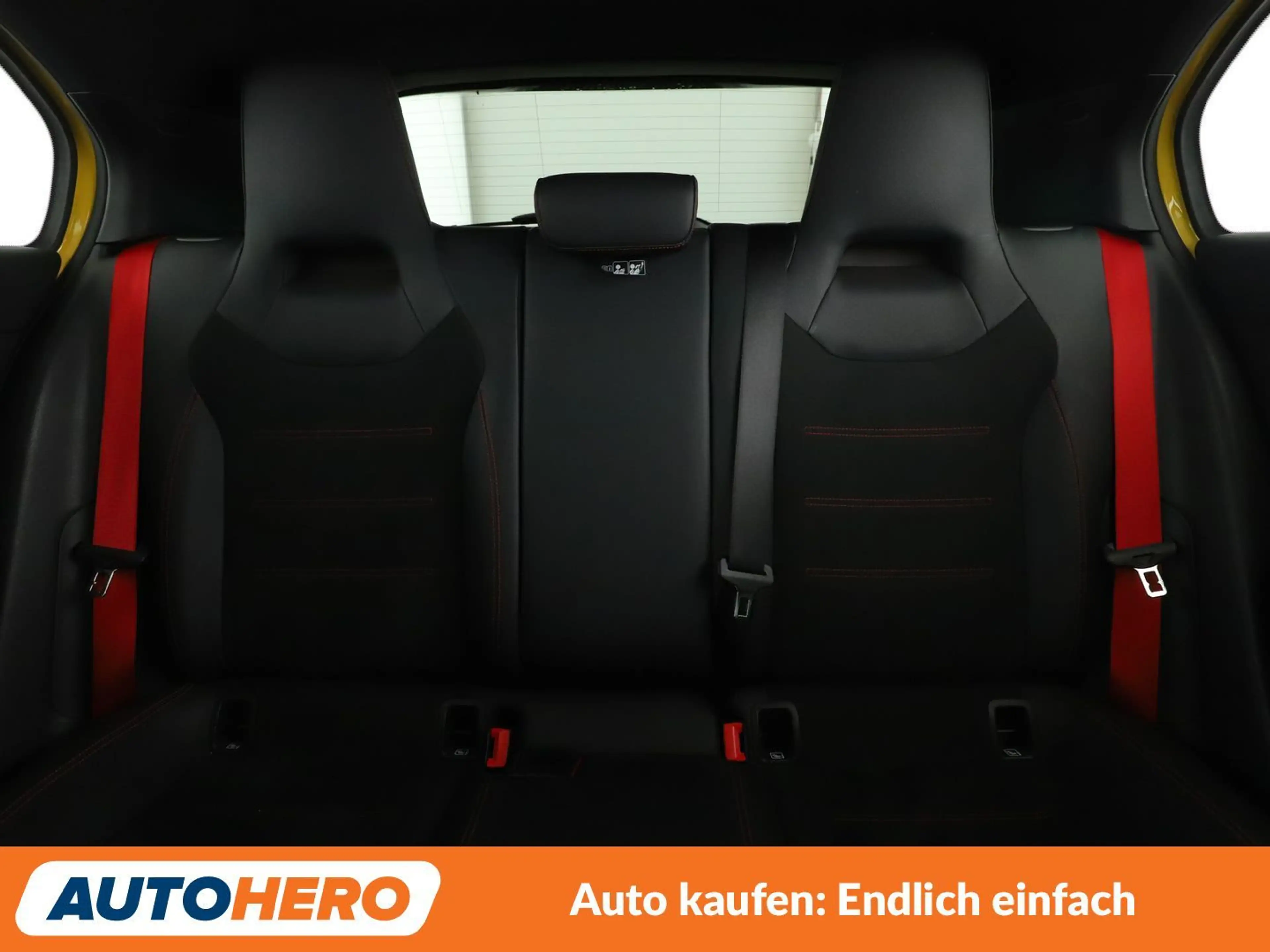 Mercedes-Benz A 35 AMG A 35 AMG 4Matic Aut.*NAV*LED*TEMPO*PDC*SHZ*AGA — photo 15