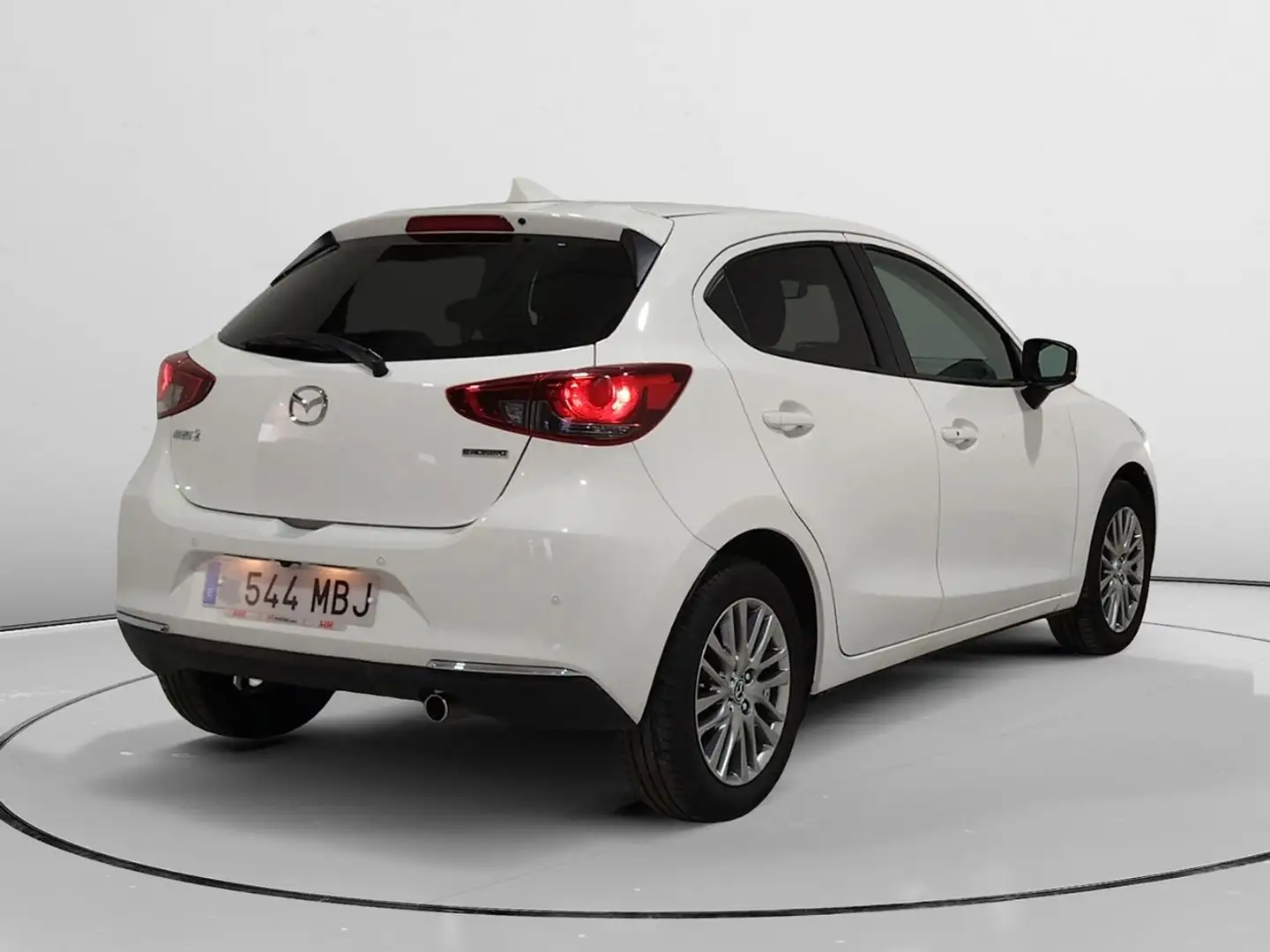 Mazda 2 Zenith Blanco - 2