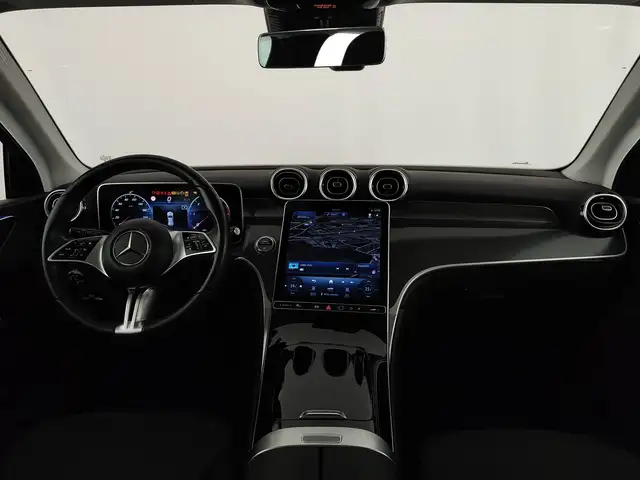 Mercedes-Benz GLC view 13
