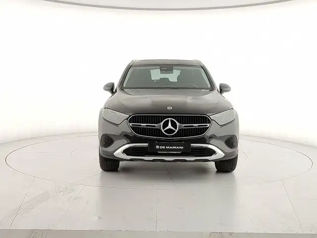 Mercedes-Benz GLC view 12