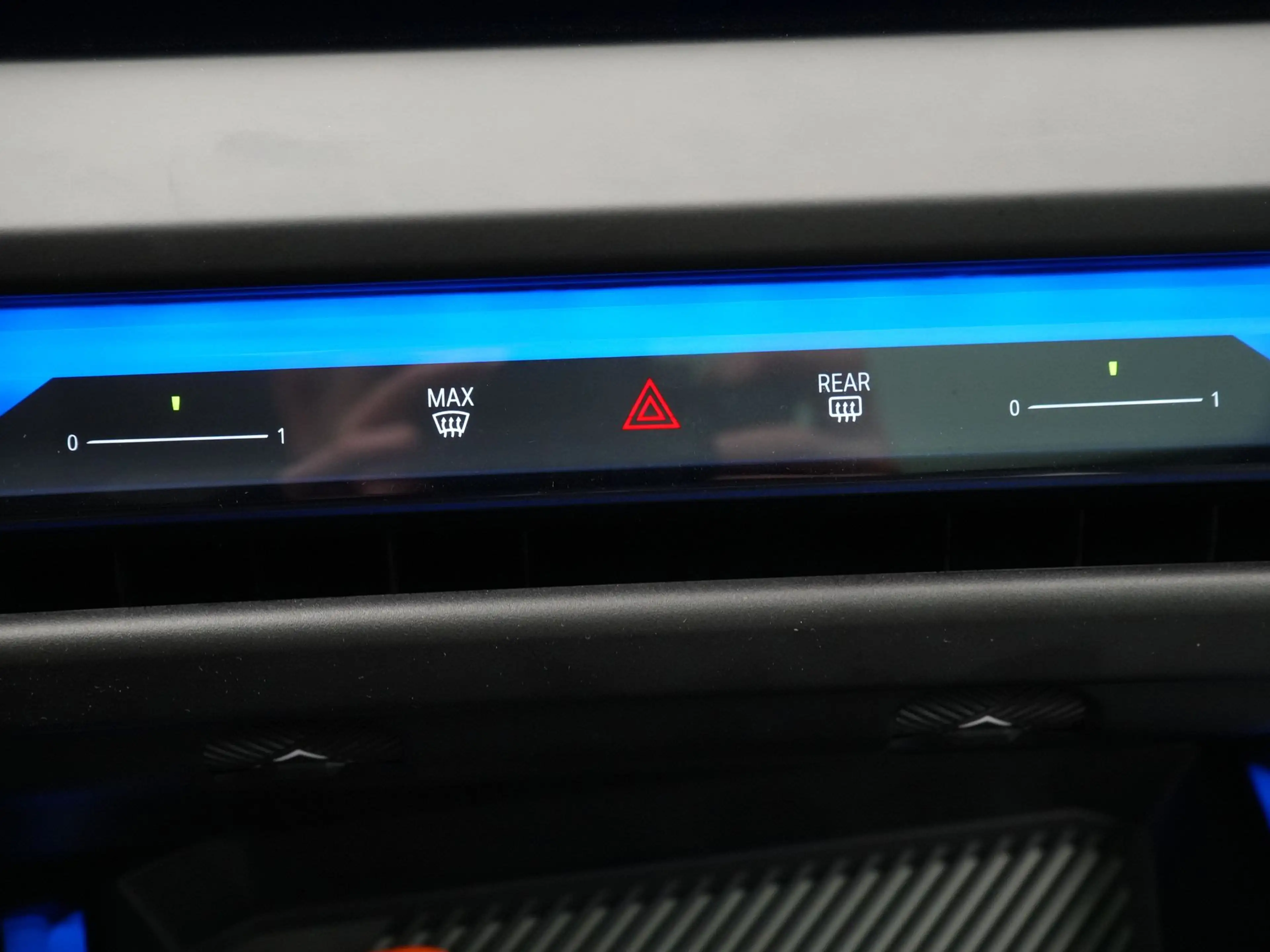 BMW X3 30e xDrive SoH 100% — photo 14
