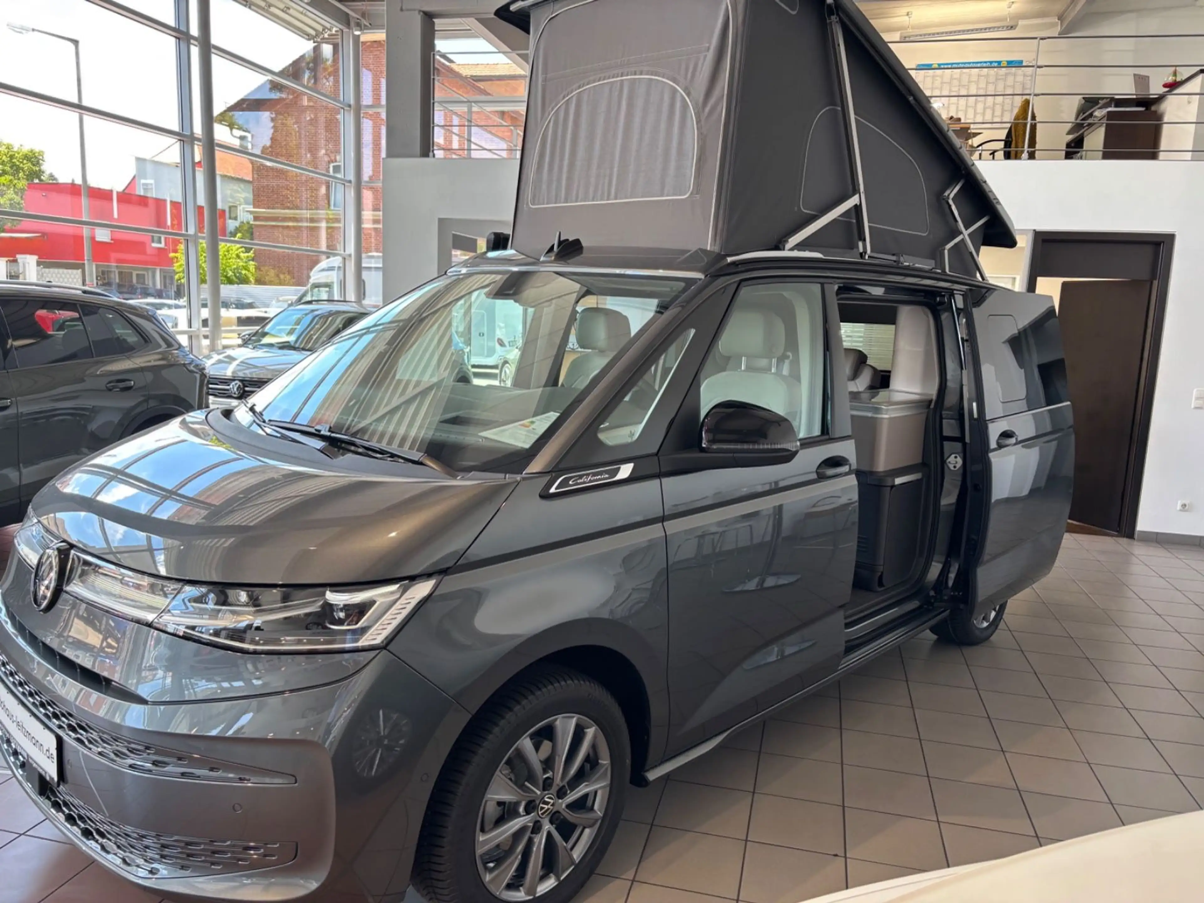 Volkswagen T7 California Ocean TDI DSG NP 105.000,- — photo 4