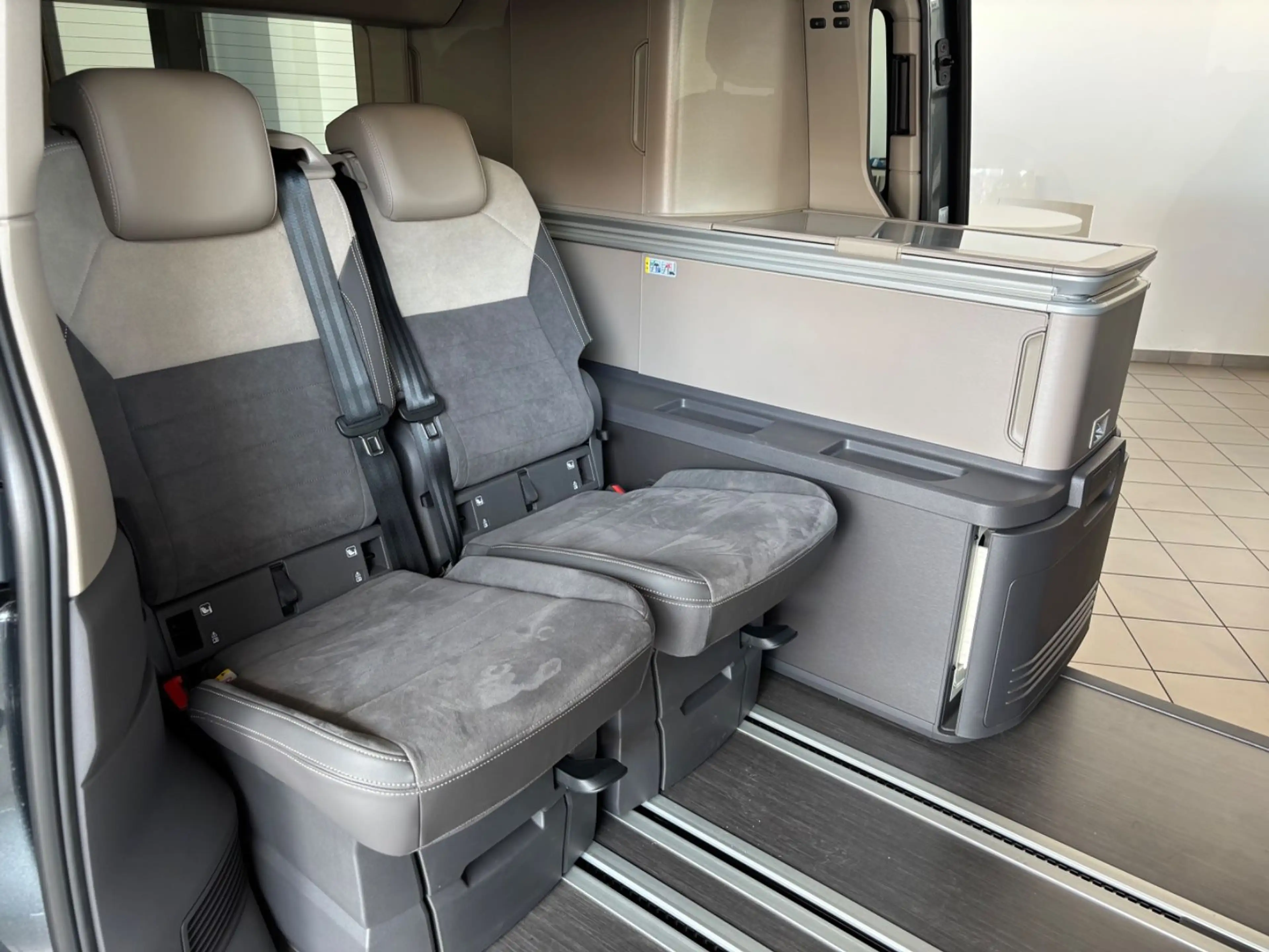 Volkswagen T7 California Ocean TDI DSG NP 105.000,- — photo 8