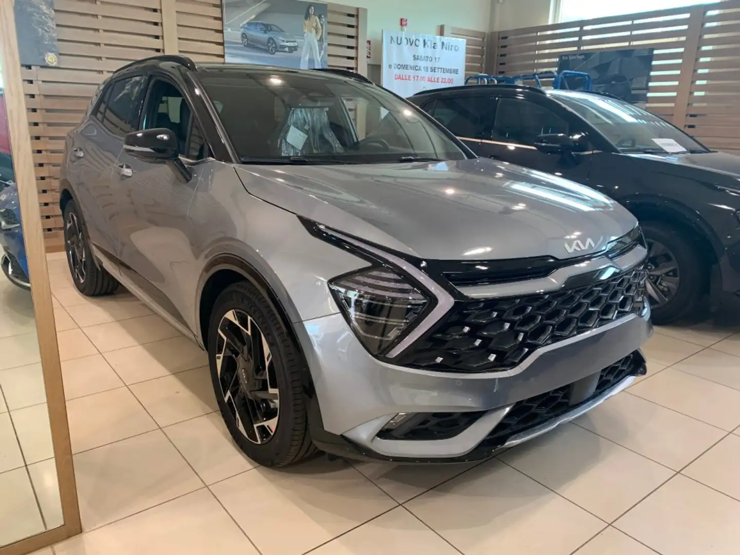 Kia Sportage 1.6 CRDi MHEV AWD DCT GT-line  - PRONTA CONSEGNA Grigio - 2