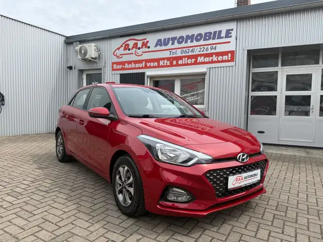 Hyundai i20 Trend 1.Hand+75TKM+SHZ+PDC