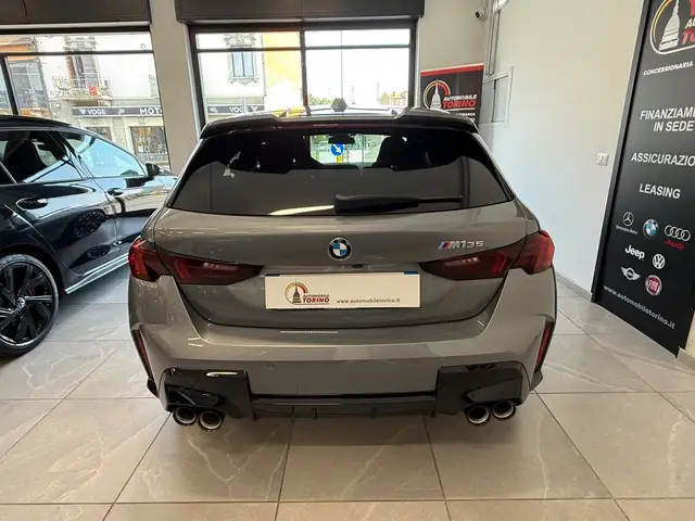 BMW M view 5