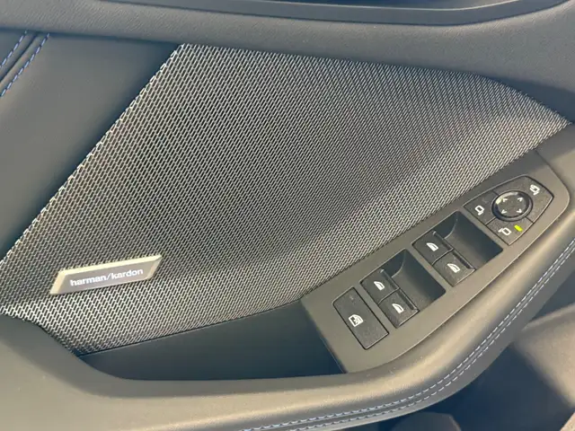 BMW M view 10