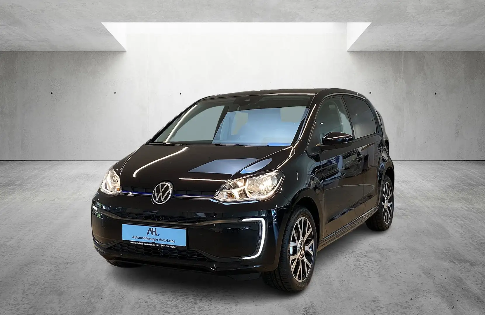 Volkswagen e-up! 61 kW (83 PS) 32,3 kWh 1-Gang-Auto e-up! Edition Noir - 1