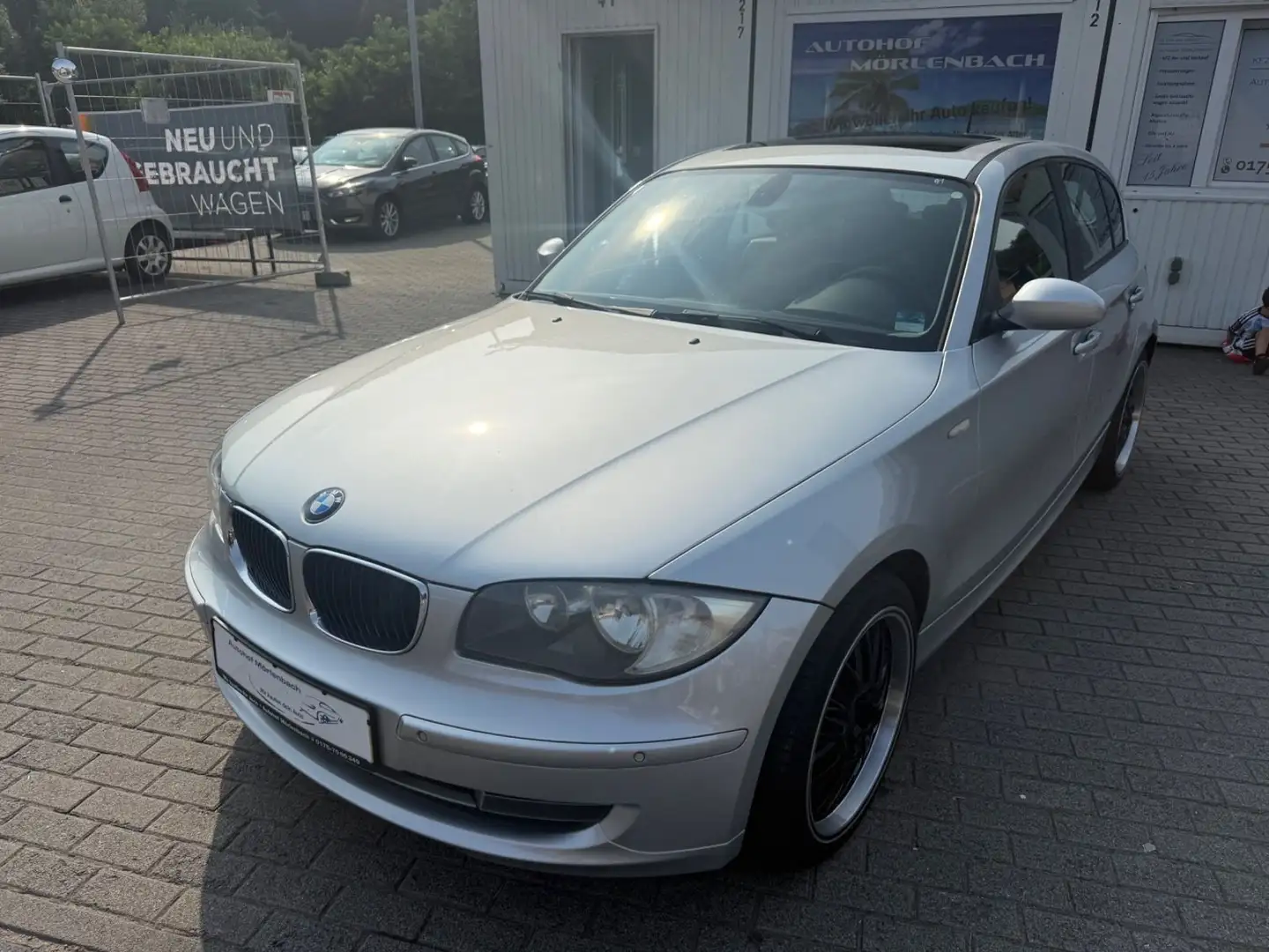 BMW 116 Baureihe 1 Lim. 116i Argent - 1