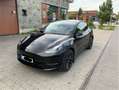 Tesla Model Y Long Range Dual Motor AWD Schwarz - thumbnail 1