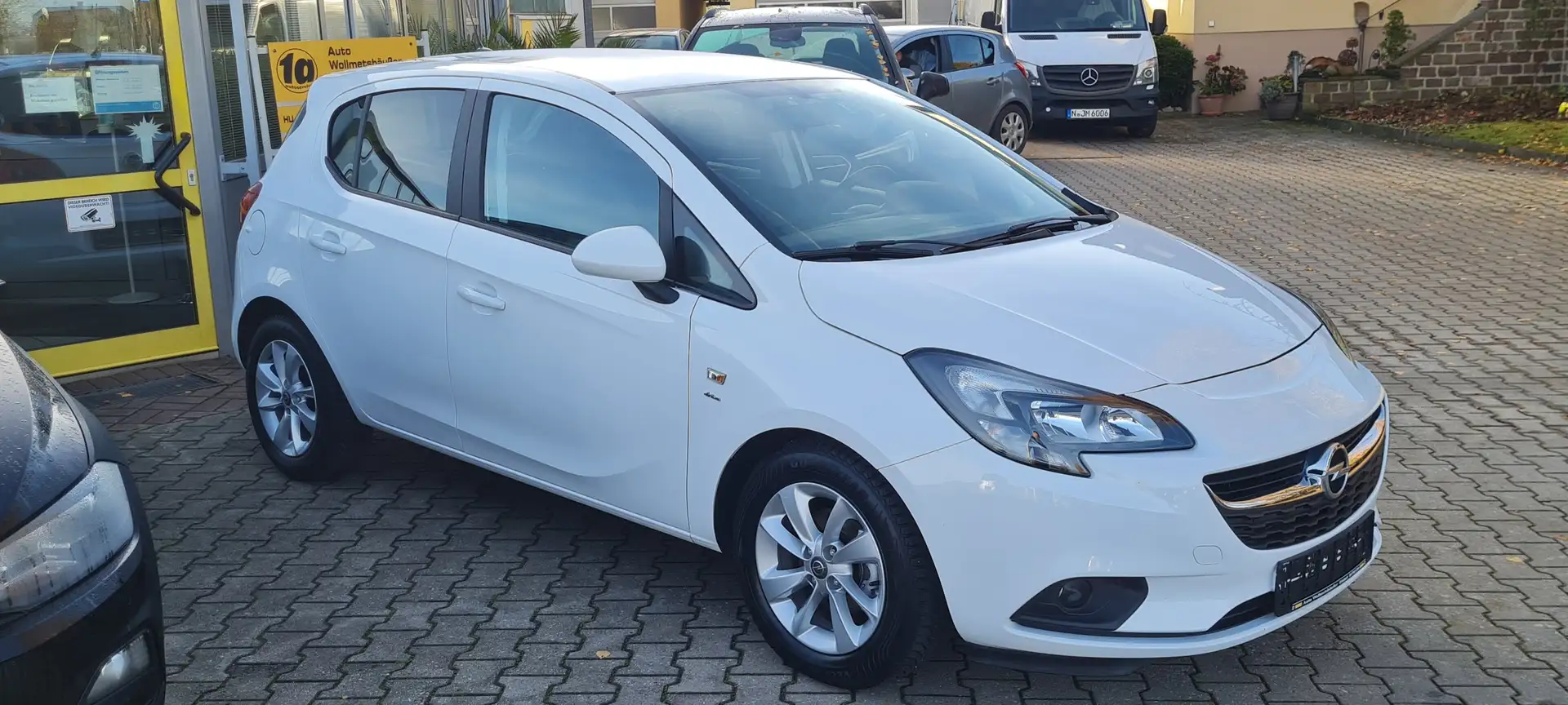 Opel Corsa Drive 1.4 Autom. -PDC SHZ LHZ USB Freispr. Weiß - 2
