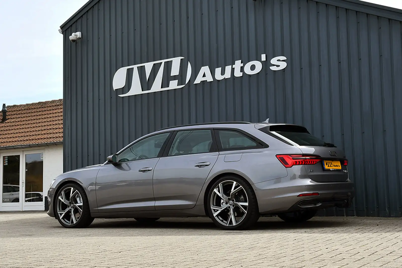 Audi A6 Avant 50 TFSi-e 299pk PHEV Quattro Sport 08-2021 | Grijs - 2