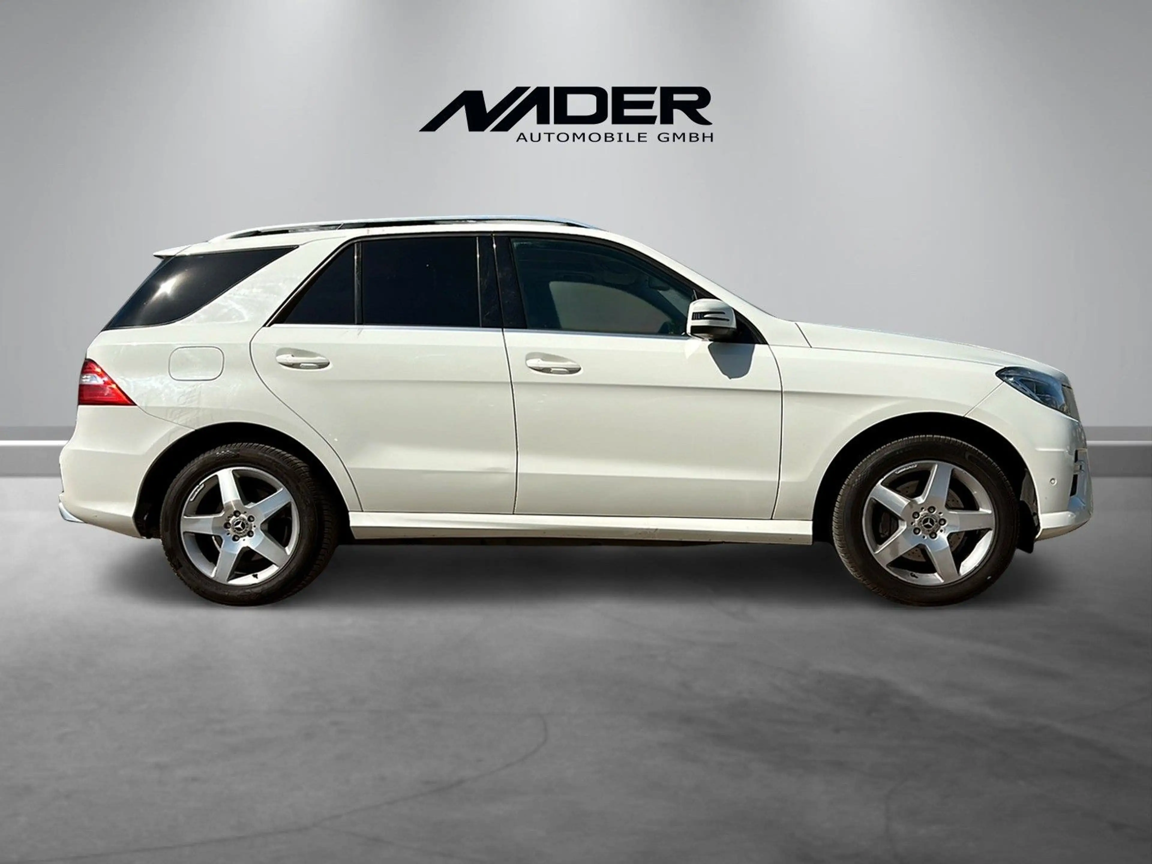 Mercedes-Benz ML 350 ML350 BlueTec | AMG line | Kam | Pano | AHK — photo 7