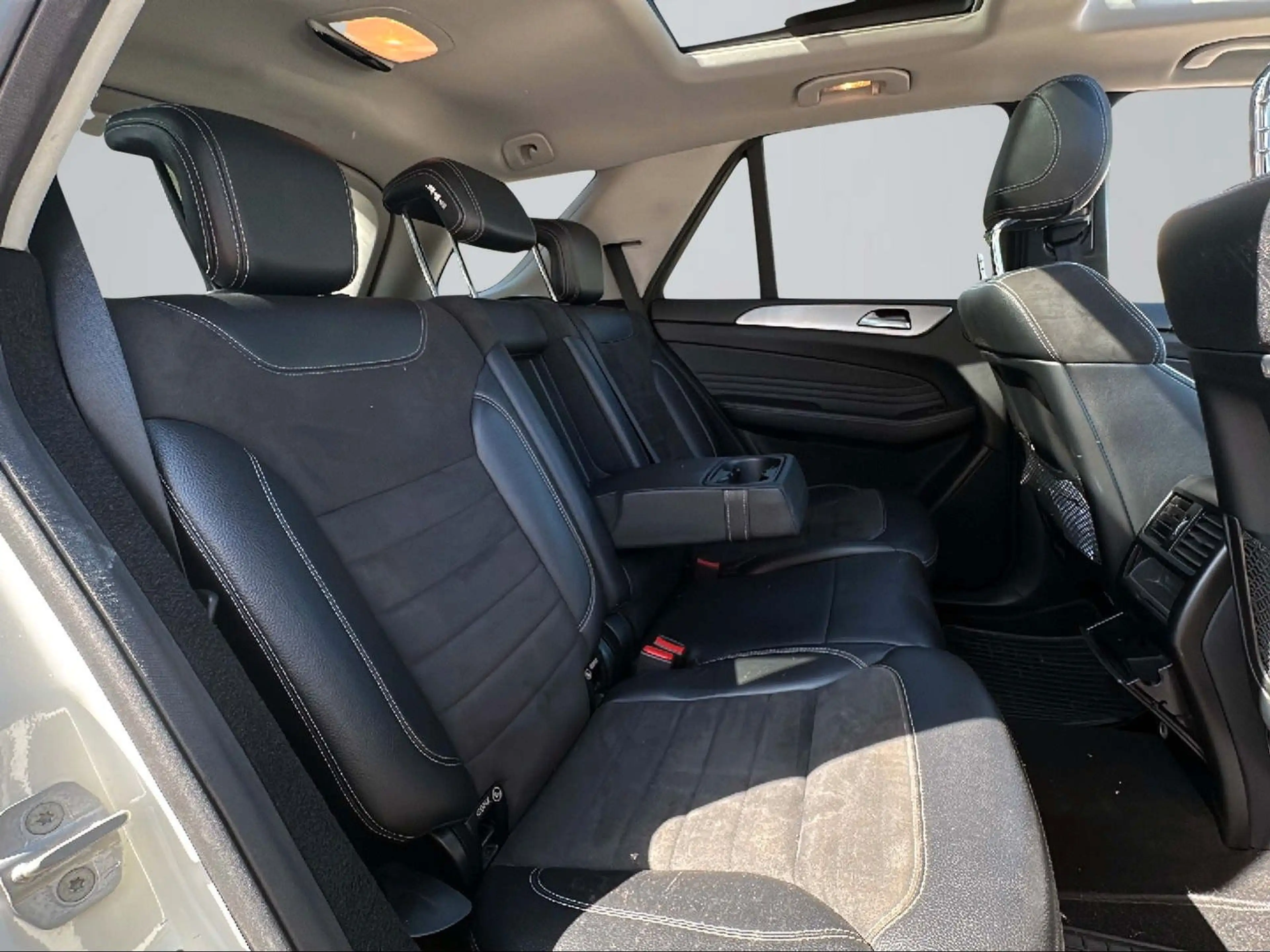 Mercedes-Benz ML 350 ML350 BlueTec | AMG line | Kam | Pano | AHK — photo 15