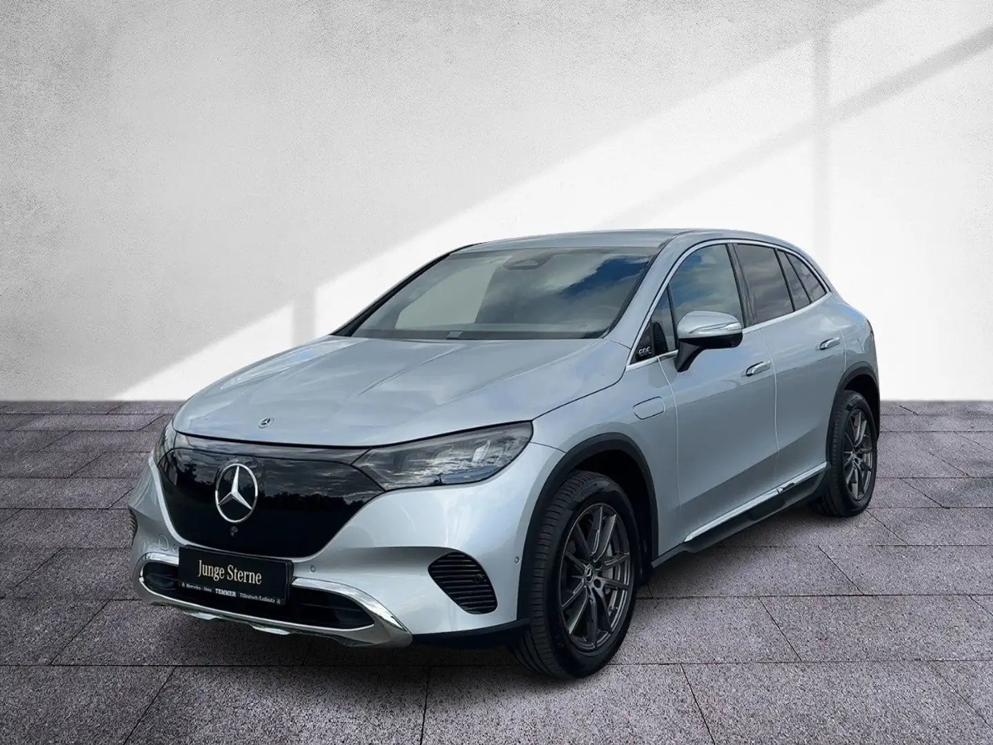 Mercedes-Benz EQE SUV EQE 350+ SUV Electric-Art NP:86.332 ADVANCED+ AHV Silber - 2
