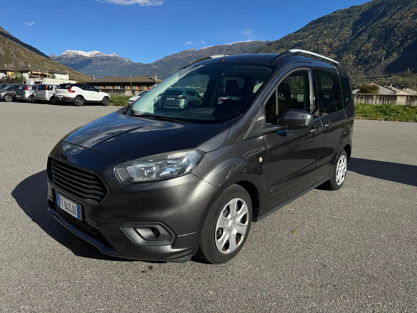 Ford Tourneo Courier FORD TOURNEO COURIER 1.5cc 75CV TD Gris - 1