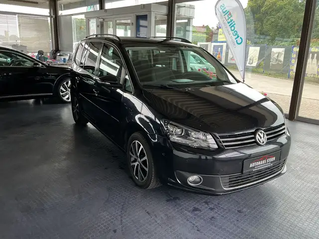 Volkswagen Touran Comfortline BMT*7Sitze*Bi-Xenon*Parkass.*